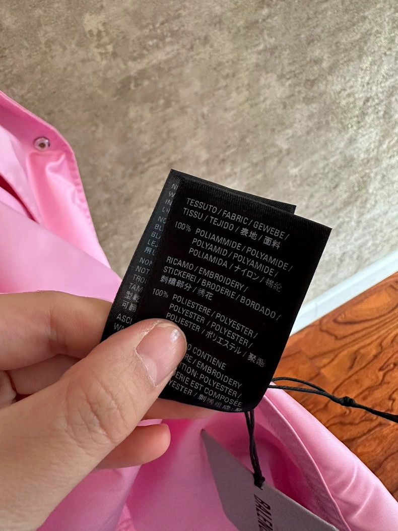 Balenciaga Balenciaga size 36 coat Size US M / EU 48-50 / 2 - 6 Thumbnail