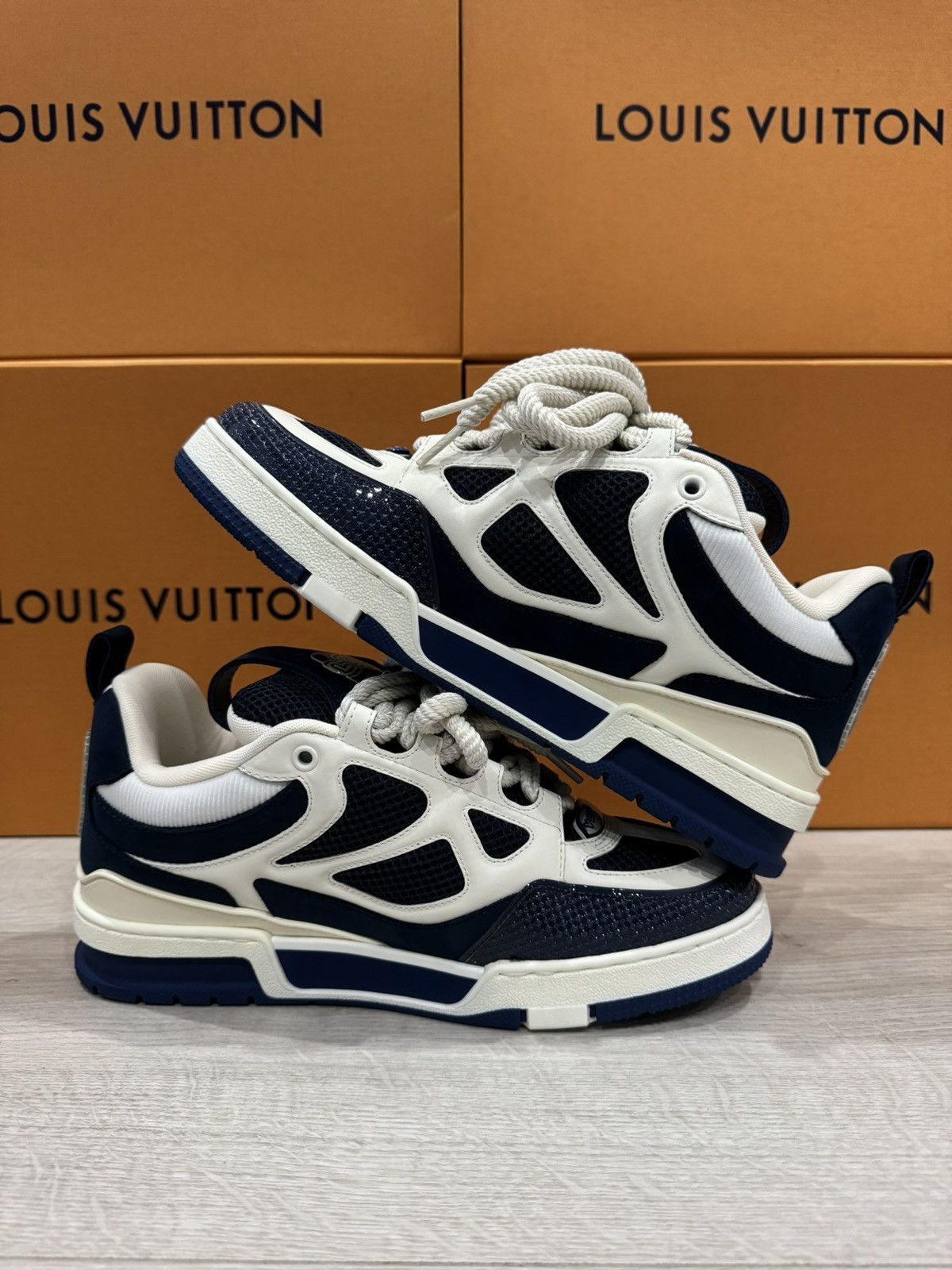 Louis Vuitton LOUIS VUITTON SKATE SNEAKER MARNIE BLUE Size US 8 / EU 41 - 7 Thumbnail