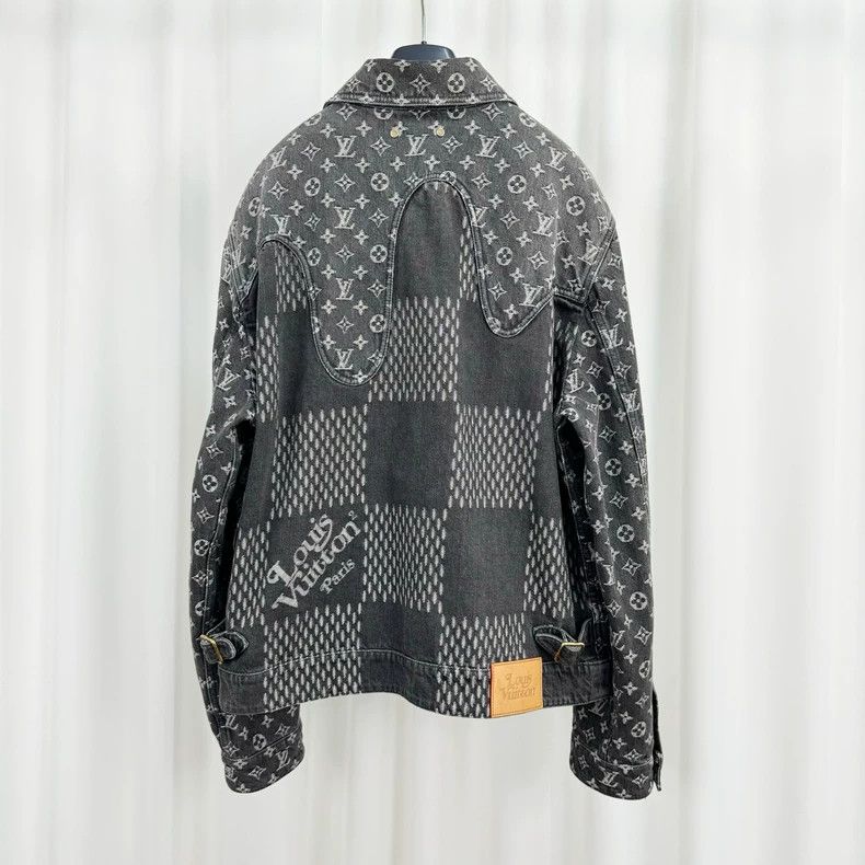 Louis Vuitton Louis Vuitton Black and grey print denim jacket Size US M / EU 48-50 / 2 - 2 Thumbnail