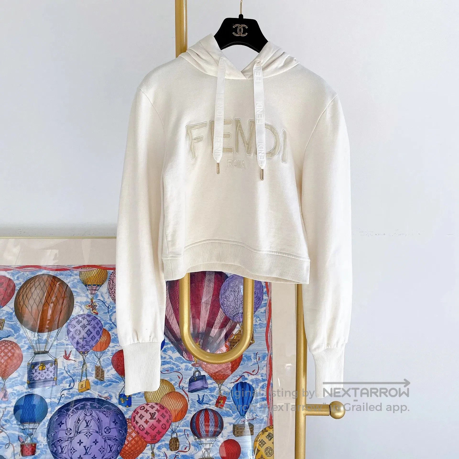 Fendi Fendi Beige Logo Hoodie XS. Size XS / US 0-2 / IT 36-38 - 1 Thumbnail