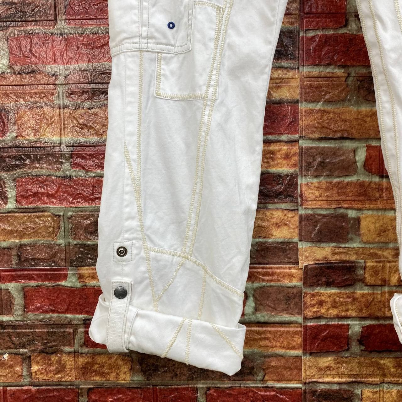 Polo Ralph Lauren Polo Ralph Lauren Off-White Utility Technical Cargo Pants Size US 30 / EU 46 - 14 Thumbnail