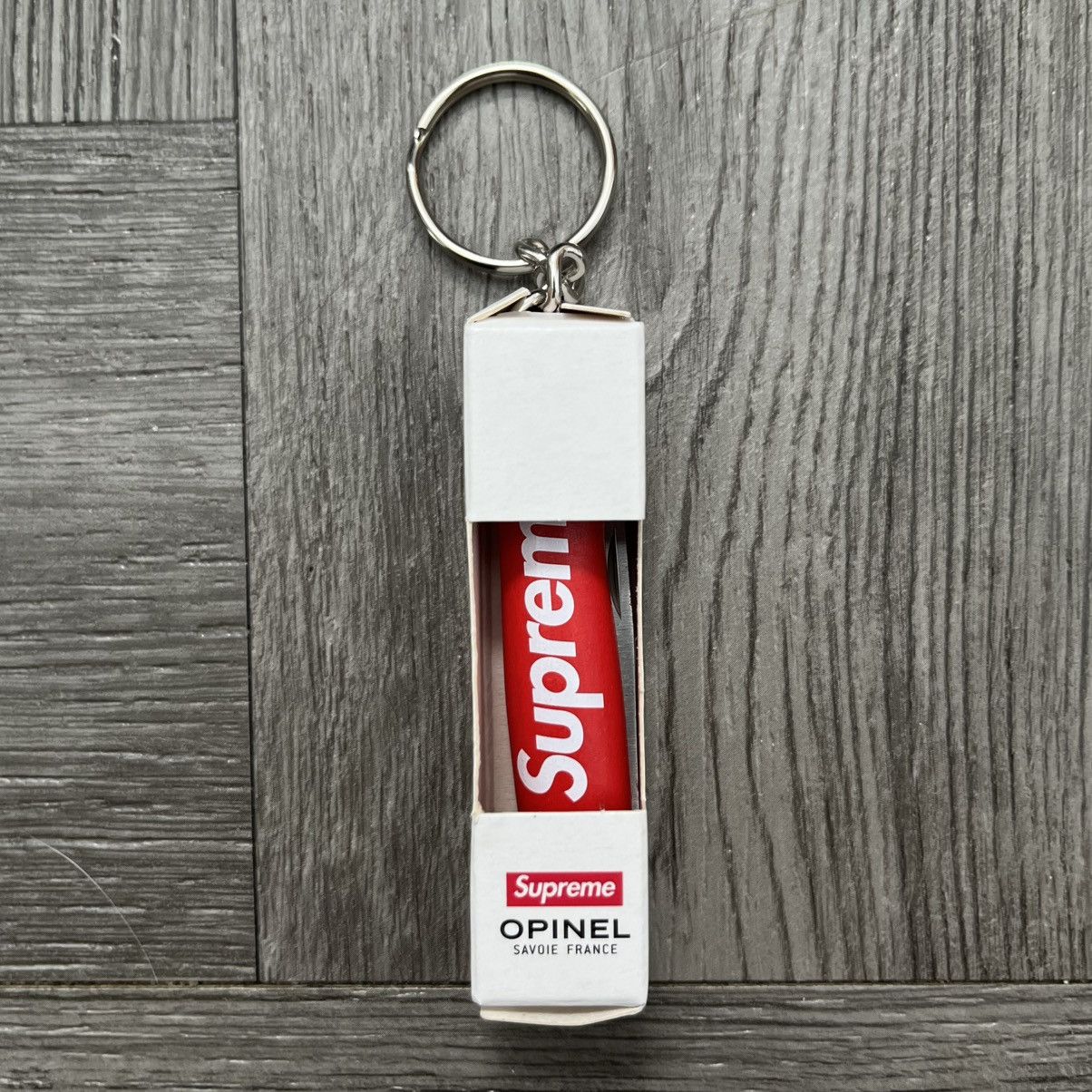 Supreme Supreme Opinel Keychain Knife Red Size ONE SIZE - 5 Thumbnail