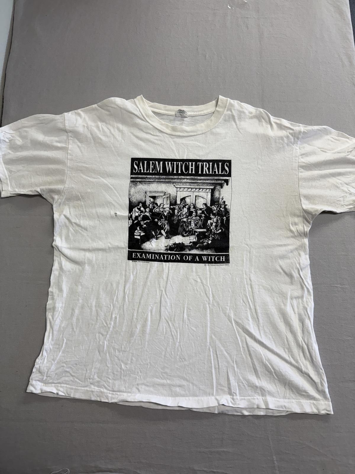Anvil Vintage Salem Witch Trials T-shirt Examination of a Witch XL Size US XL / EU 56 / 4 - 1 Thumbnail
