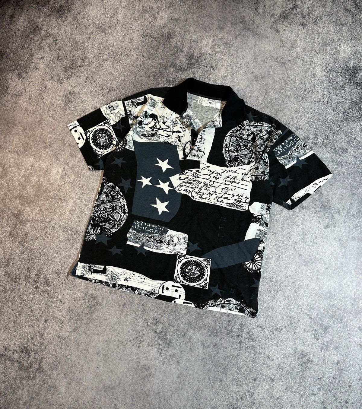 Vintage Vintage Full Print Polo Streetwear Rare Casual Style Y2K L Size US L / EU 52-54 / 3 - 1 Thumbnail