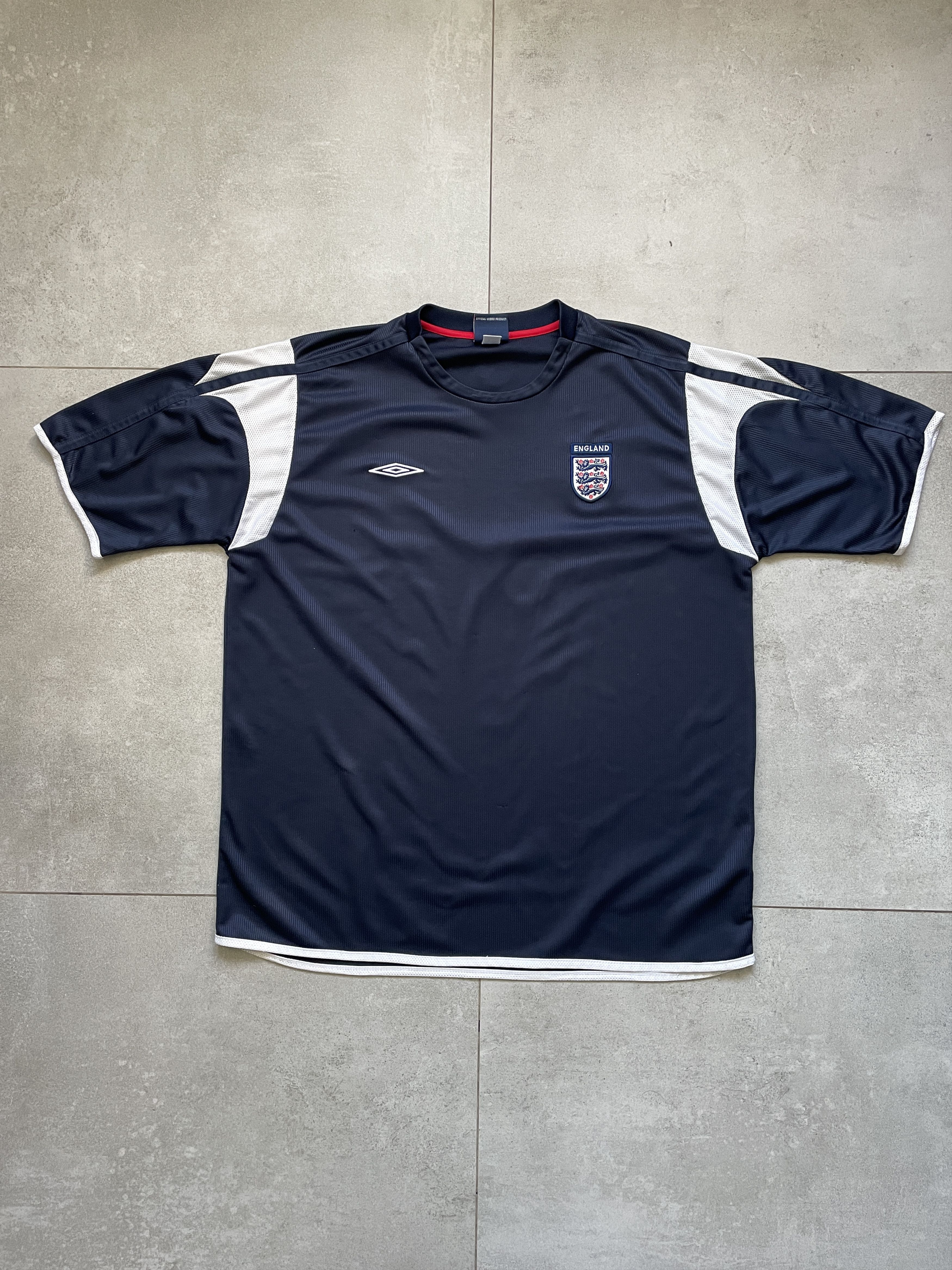 Umbro Y2K 2004 ENGLAND SOCCER BLOKECORE NAVY UMVRO JERSEY Size US XL / EU 56 / 4 - 1 Thumbnail