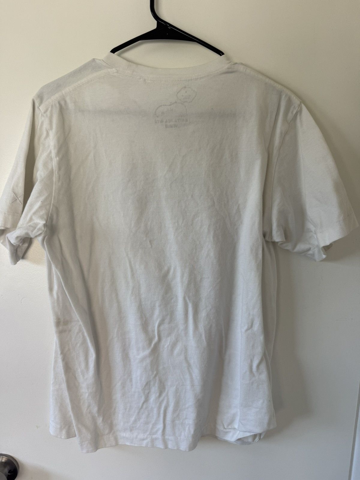 Kaws × Peanuts × Uniqlo Joe Kaws Yawn Outline Tee Size US M / EU 48-50 / 2 - 2 Thumbnail