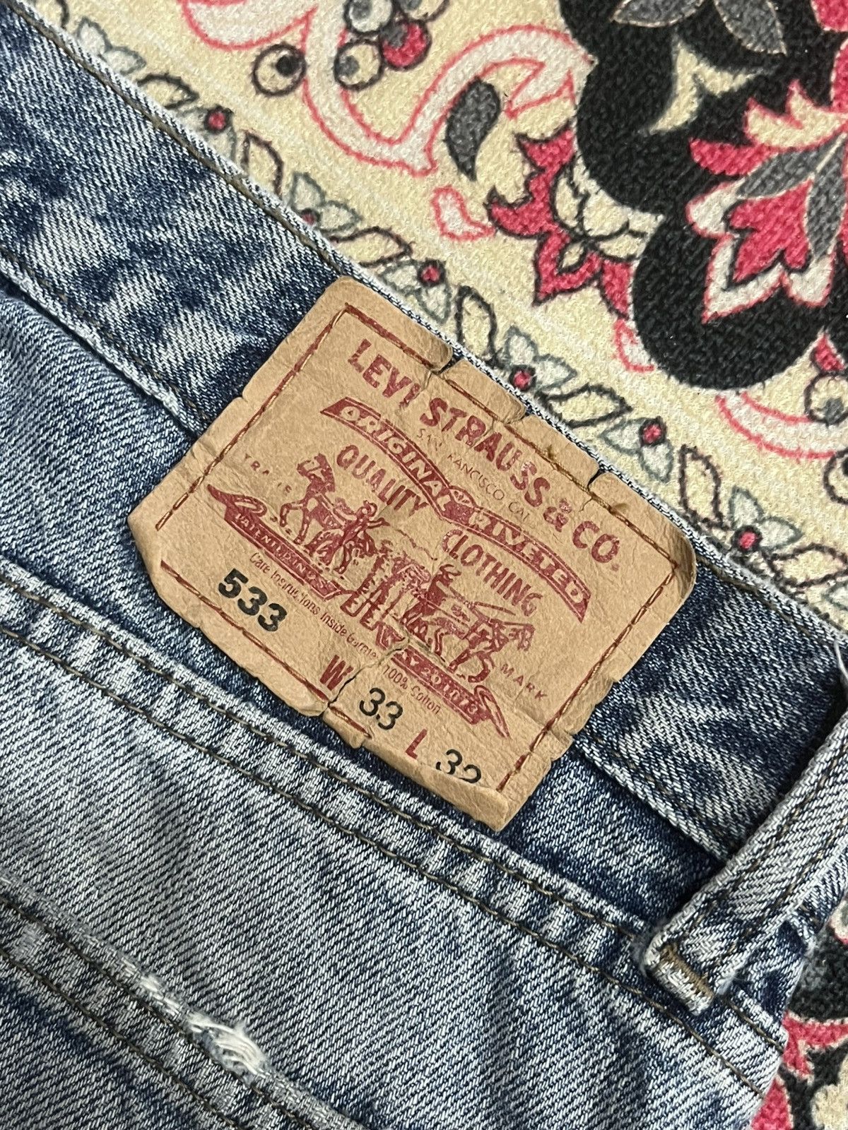 Levi's Vintage Levi’s 533 Blue Faded Washed Distress Straight Jeans Size US 33 - 8 Thumbnail