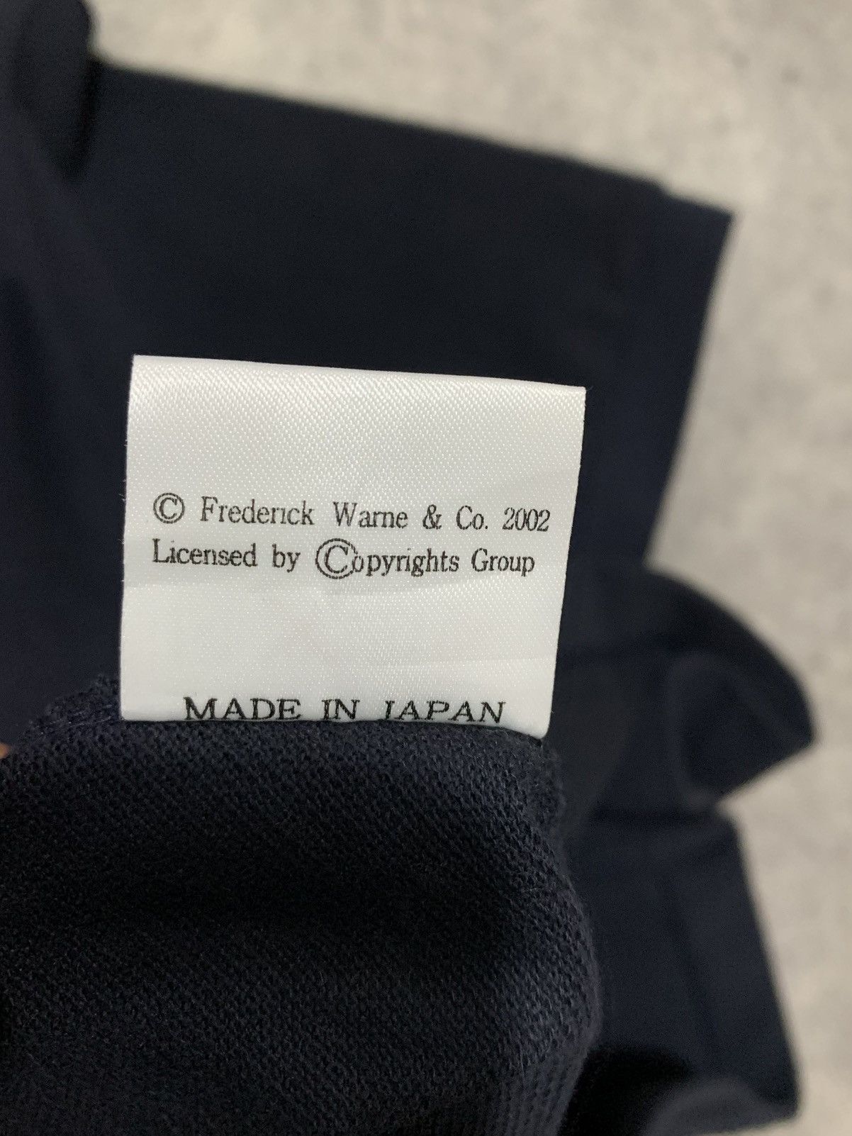 Cartoon Network Peter rabbit x cartoon network x japanesebrand x vintage Size US M / EU 48-50 / 2 - 4 Thumbnail