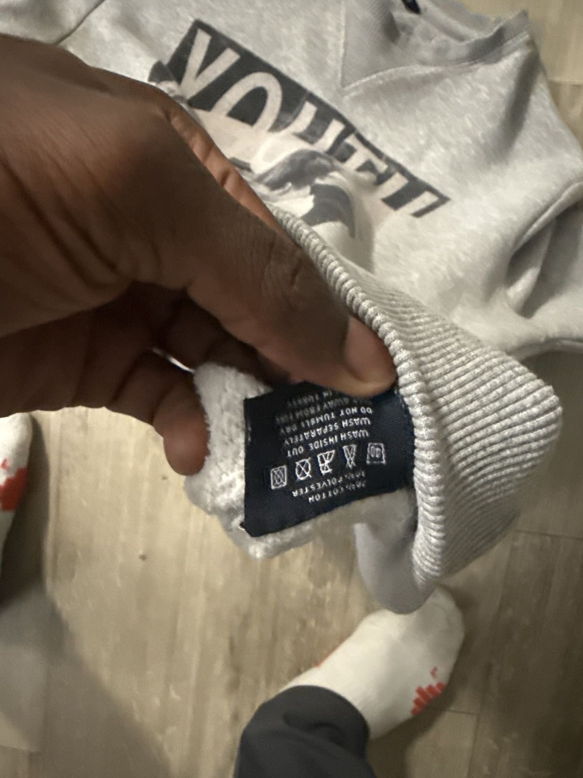 Criminal Damage “YOUTH WASTED ON THE YOUNG” sweater Size US M / EU 48-50 / 2 - 4 Thumbnail