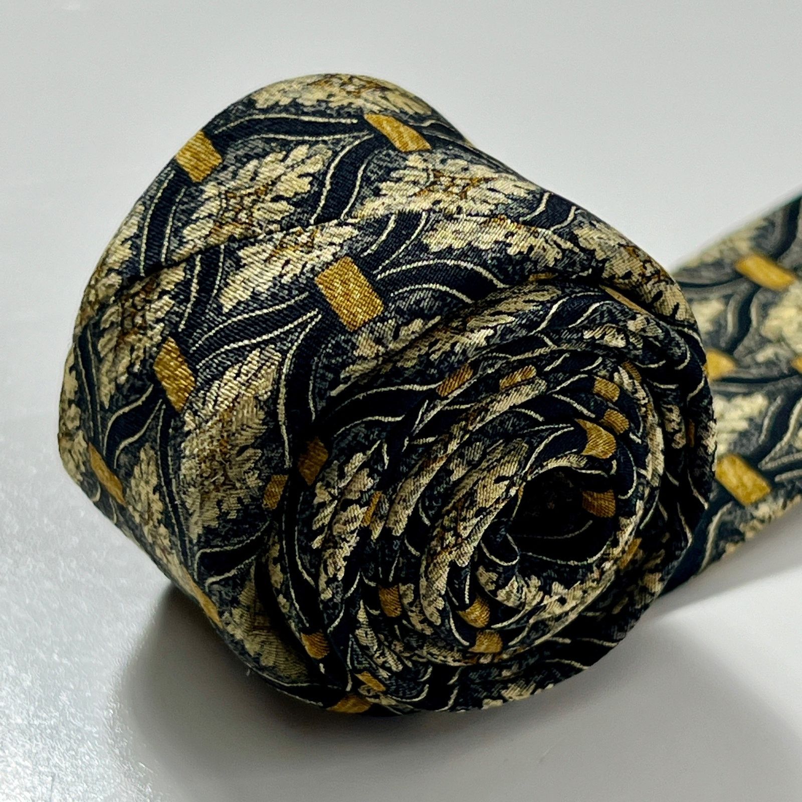 Valentino Valentino Cravatte Vintage Men's Tie Grey Gold Silk Necktie Size ONE SIZE - 8 Thumbnail