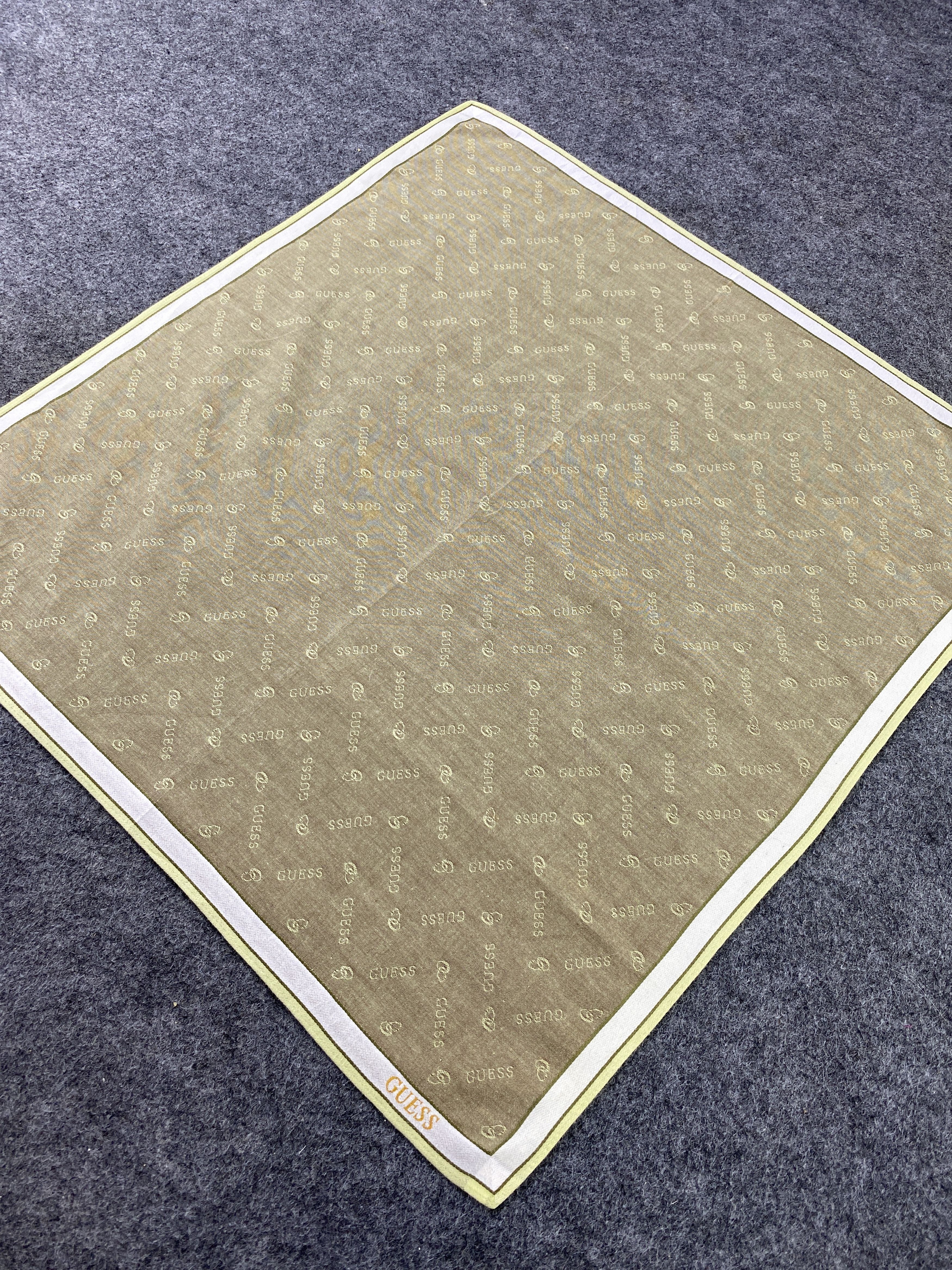 Guess GUESS MONOGRAM BANDANA/HANDKERCHIEF/DESIGN CLASSIC-B353 Size ONE SIZE - 4 Thumbnail