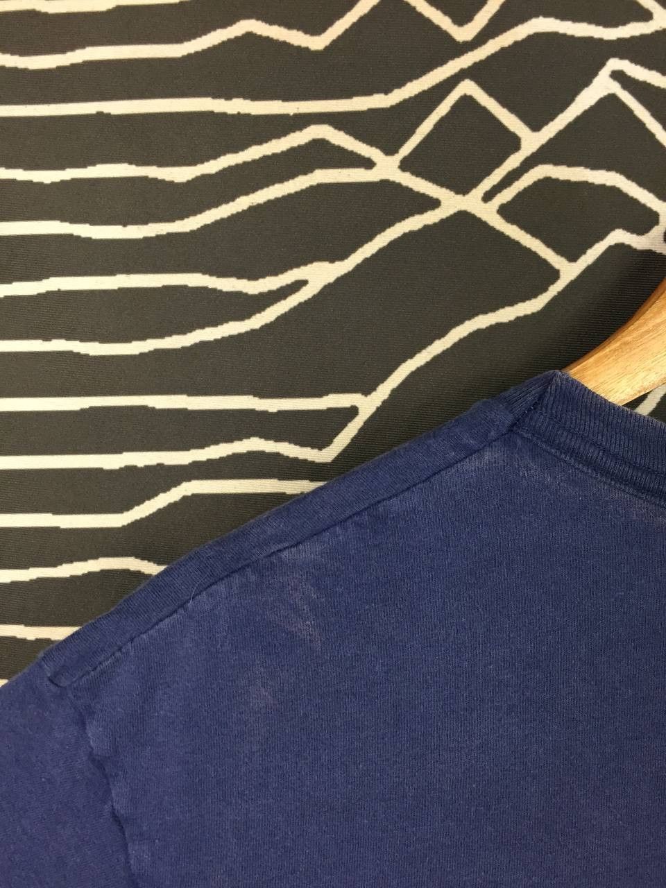 Vintage Vtg Fruit of the Loom Faded Navy Blue Blank Pocket Tee Size US L / EU 52-54 / 3 - 10 Thumbnail