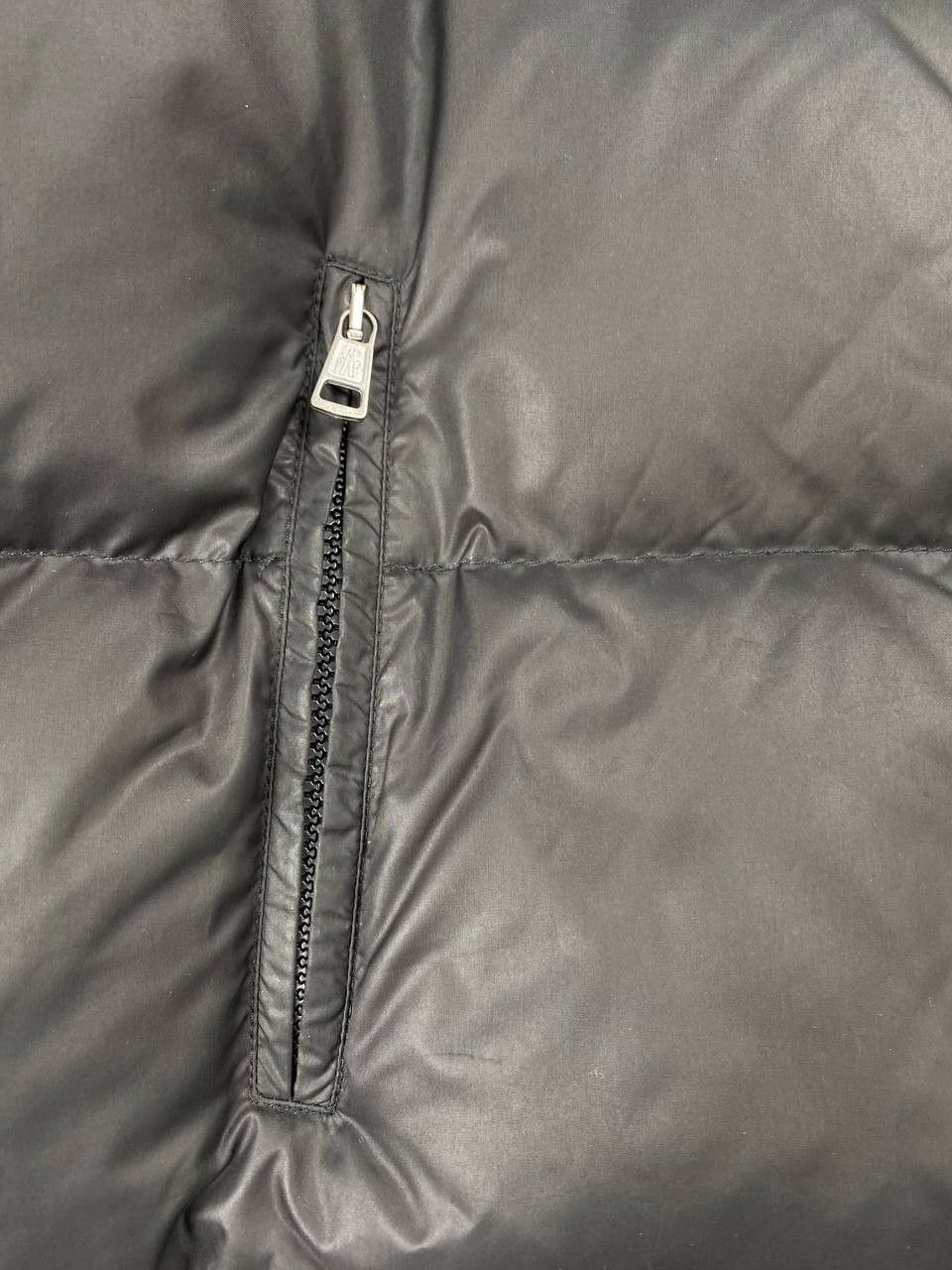 Moncler Vintage Moncler Maya Puffer Jacket Men Size 4 Black Size US XL / EU 56 / 4 - 3 Thumbnail
