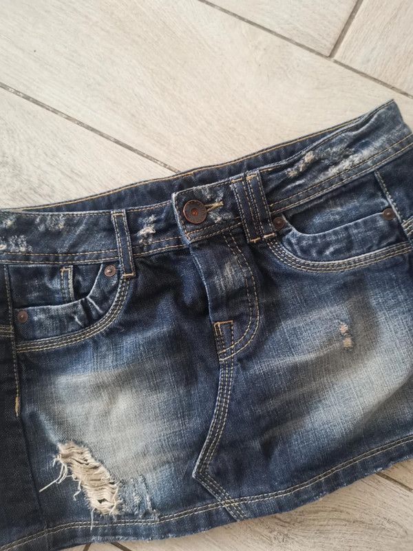 Benetton Benetton vintage denim skirt 8 Size 27" / US 4 / IT 40 - 7 Thumbnail