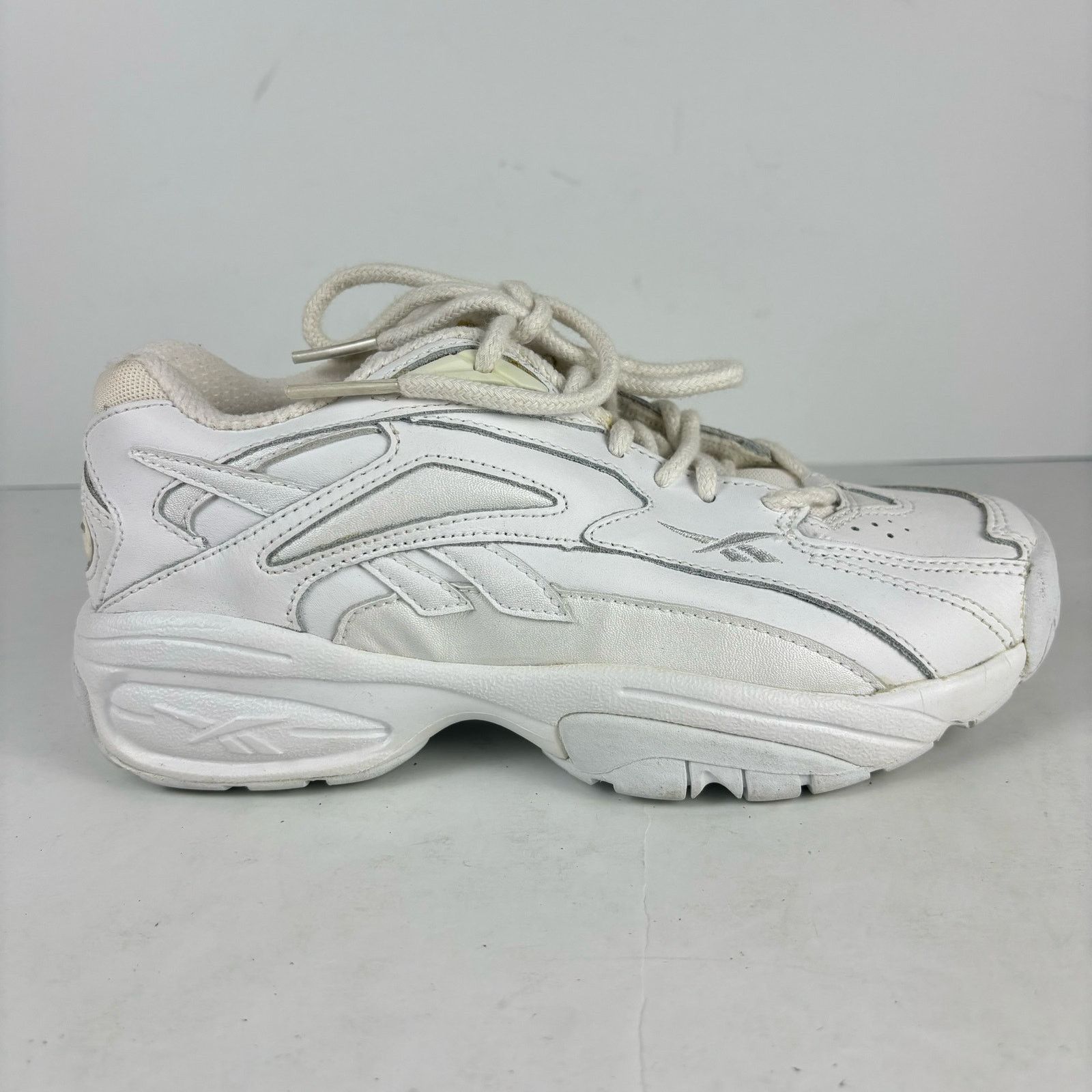Reebok VTG Deadstock Reebok Satellite 2000 90s sneakers womens 6 Size US 6 / IT 36 - 1 Thumbnail