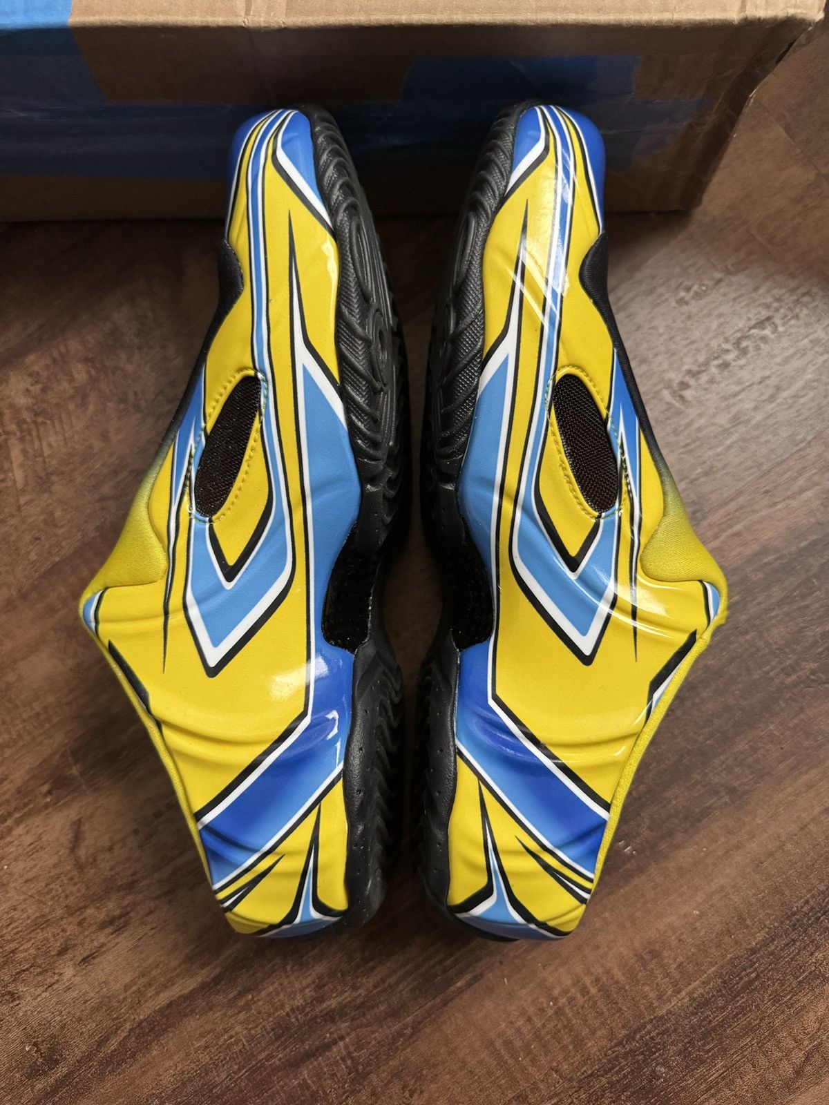 Nike × Supreme Nike x Supreme Clogposite 'Opti Yellow Blue' | Grailed