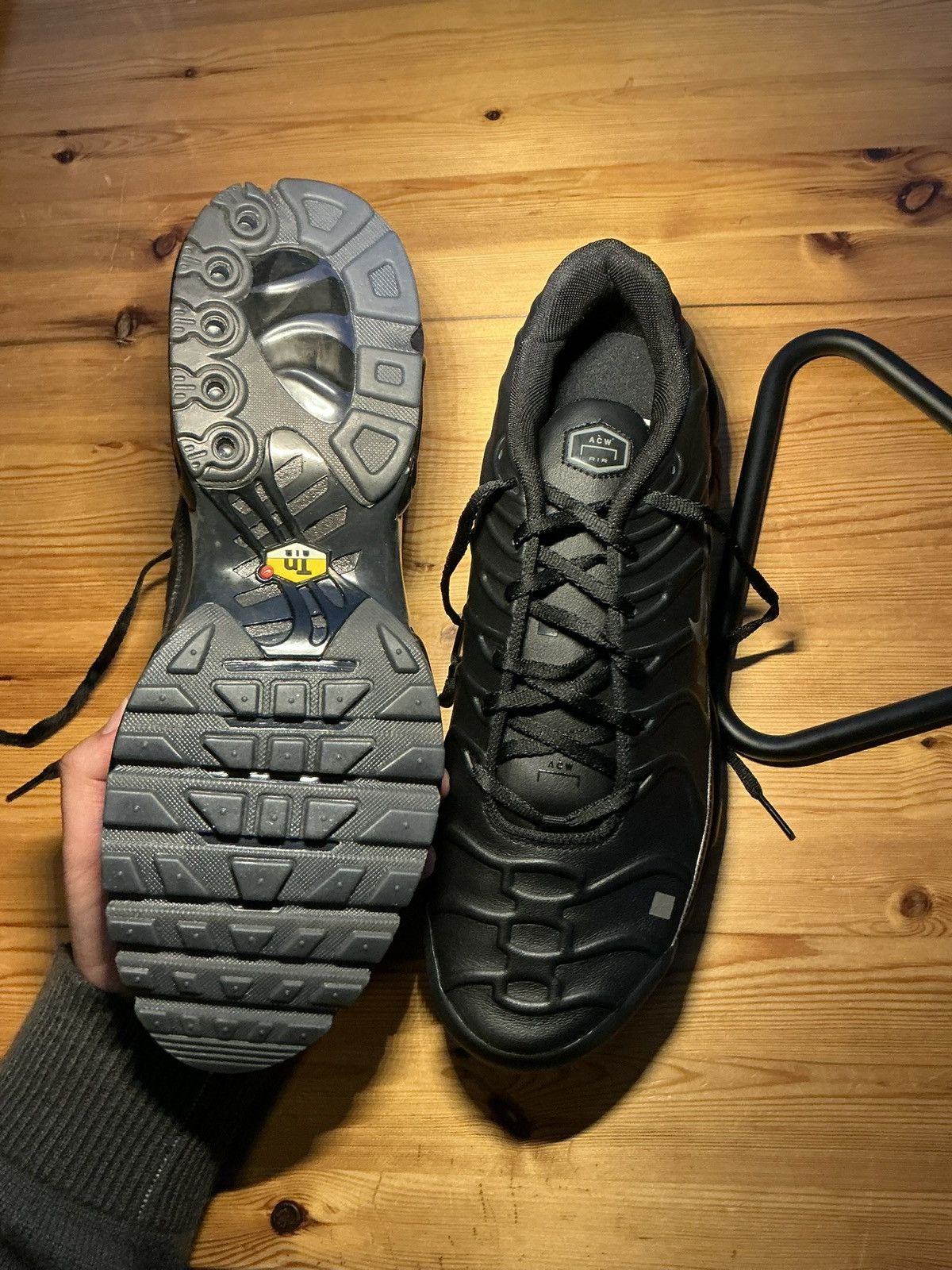 A-COLD-WALL* × Nike Black Nike Air Max Plus Size US 11.5 / EU 44-45 - 5 Thumbnail