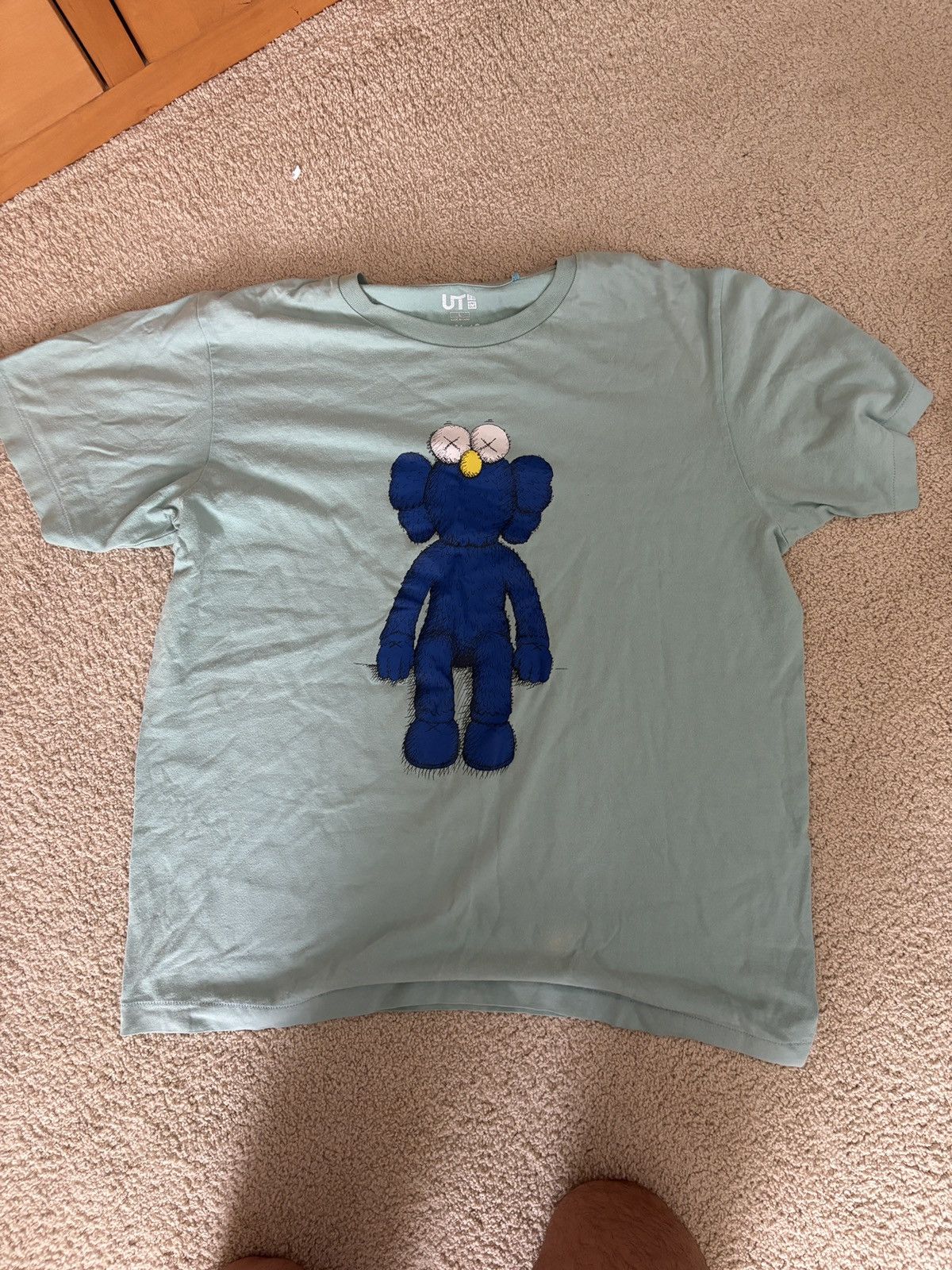 Kaws × Uniqlo Uniqlo Kaws Figure Tee Size US L / EU 52-54 / 3 - 1 Thumbnail