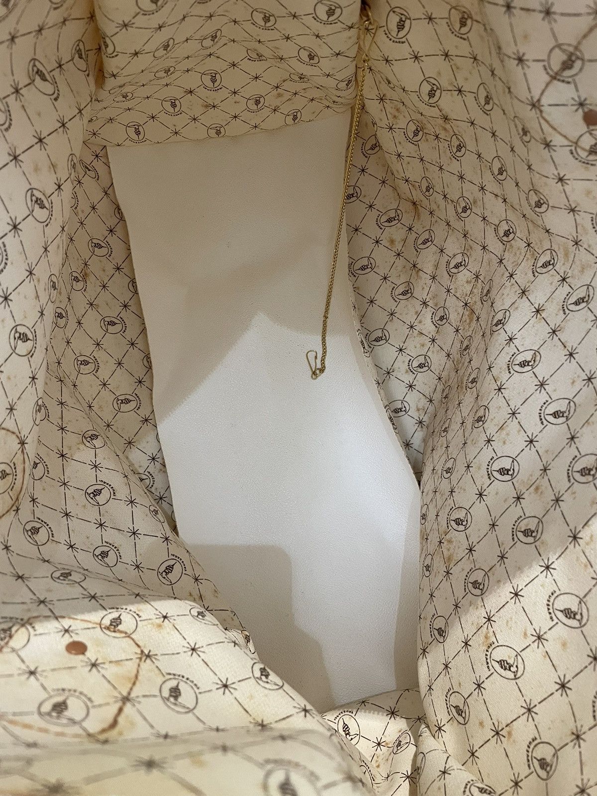 Trussardi × Vintage 80s Trussardi Italy Canvas Leather Travel Bag | Old Money Size ONE SIZE - 15 Thumbnail
