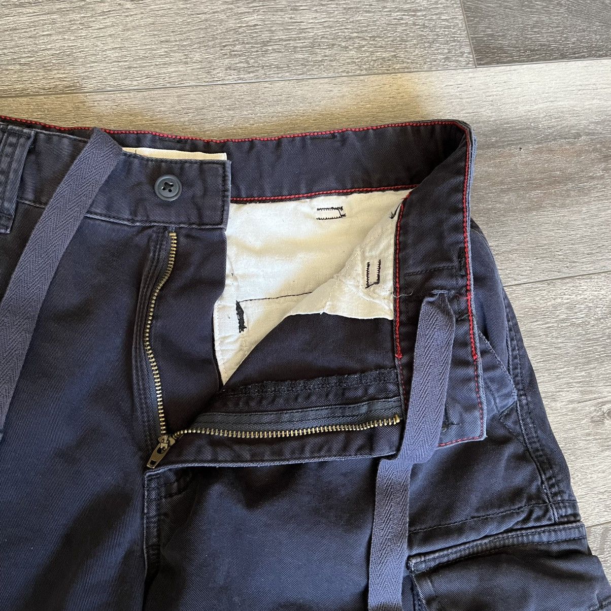 Mossimo × Vintage Vintage 2000s Mossimo Cargo Supply Navy Shorts Pocket Sz 30 Size US 30 / EU 46 - 6 Thumbnail