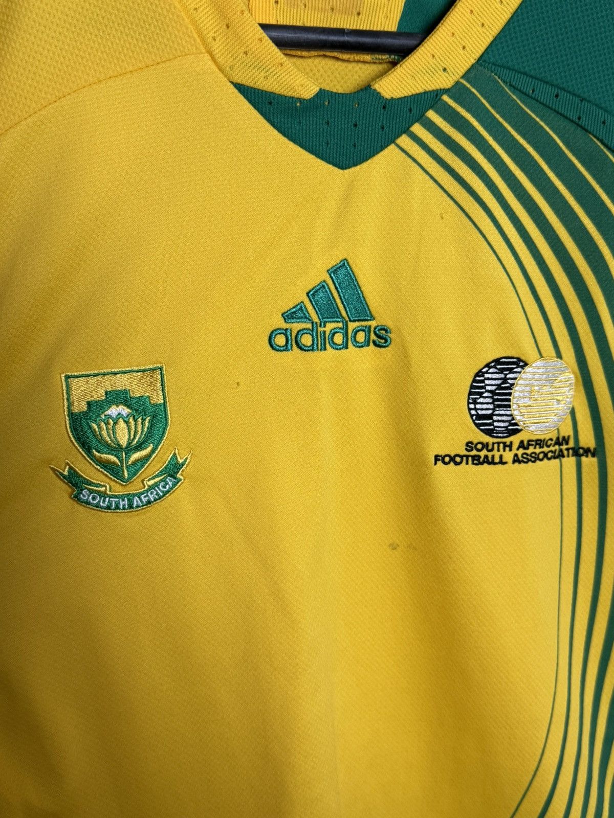 Adidas South Africa National Team 07/09 Home Football Jersey Shirt Size US M / EU 48-50 / 2 - 3 Thumbnail