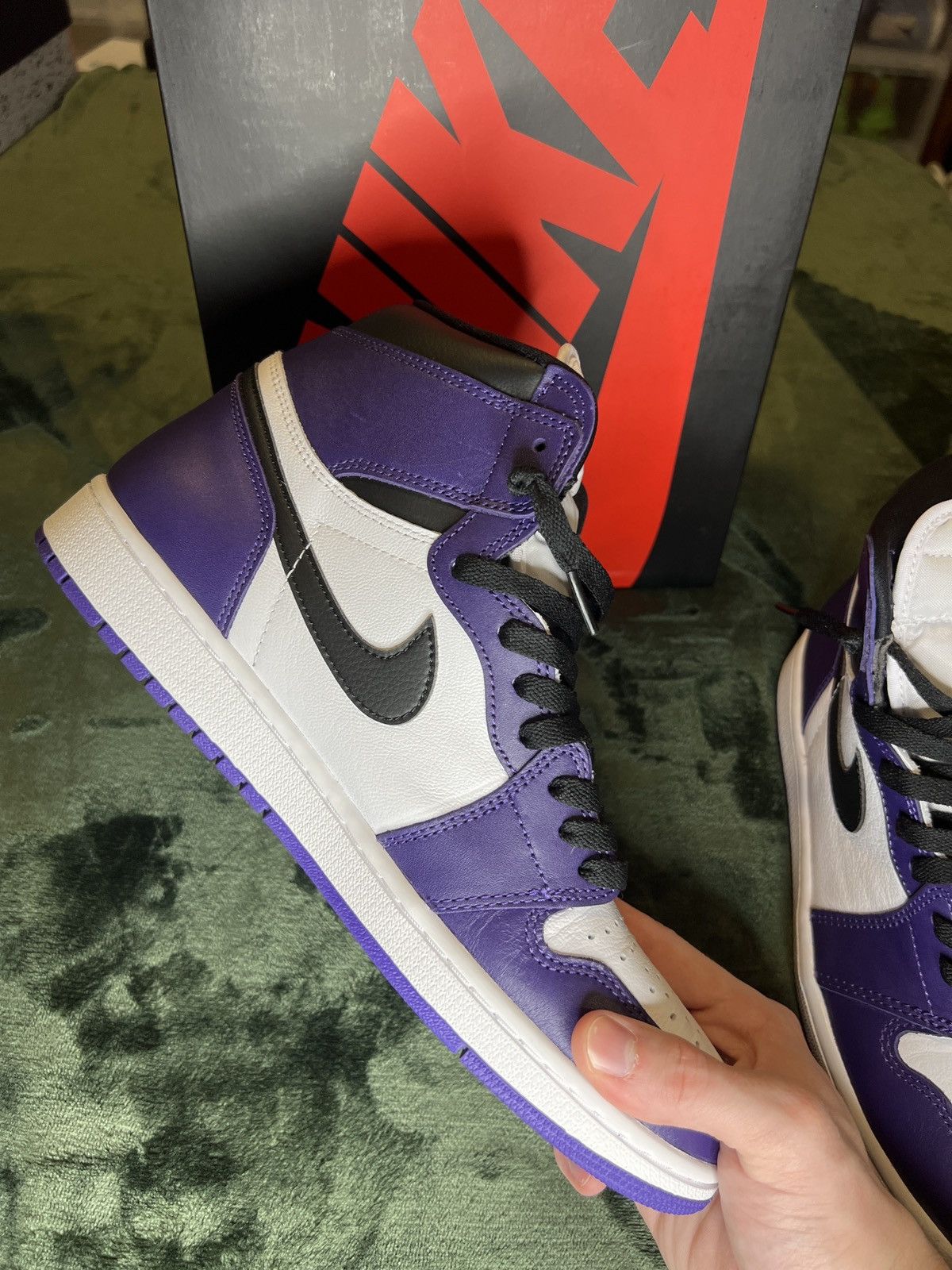 Jordan Brand Air Jordan 1 Court Purple 2020 size 11 Size US 11 / EU 44 - 4 Thumbnail