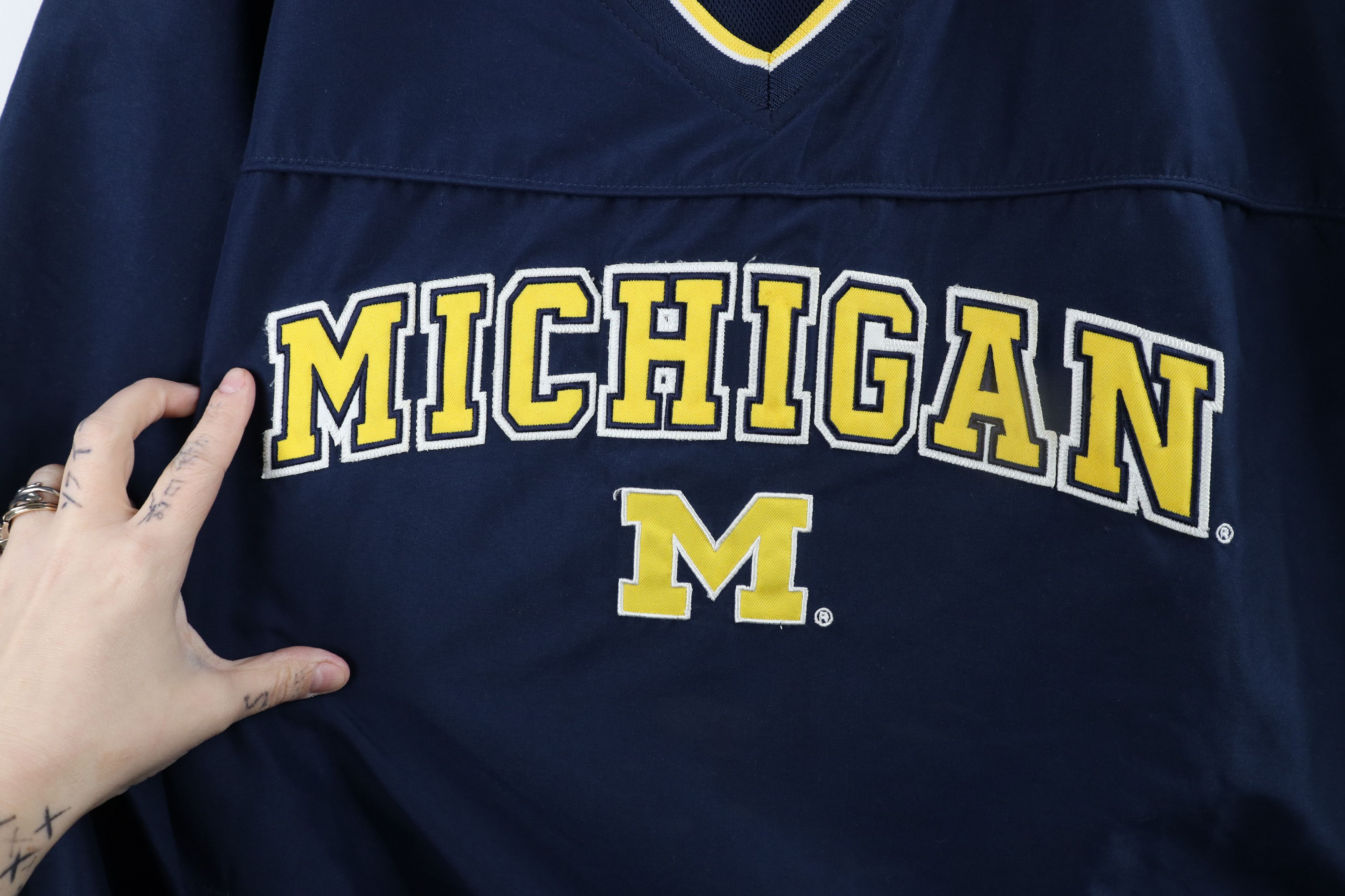 Vintage Vintage 90s University of Michigan Windbreaker Jacket Size US XL / EU 56 / 4 - 4 Thumbnail