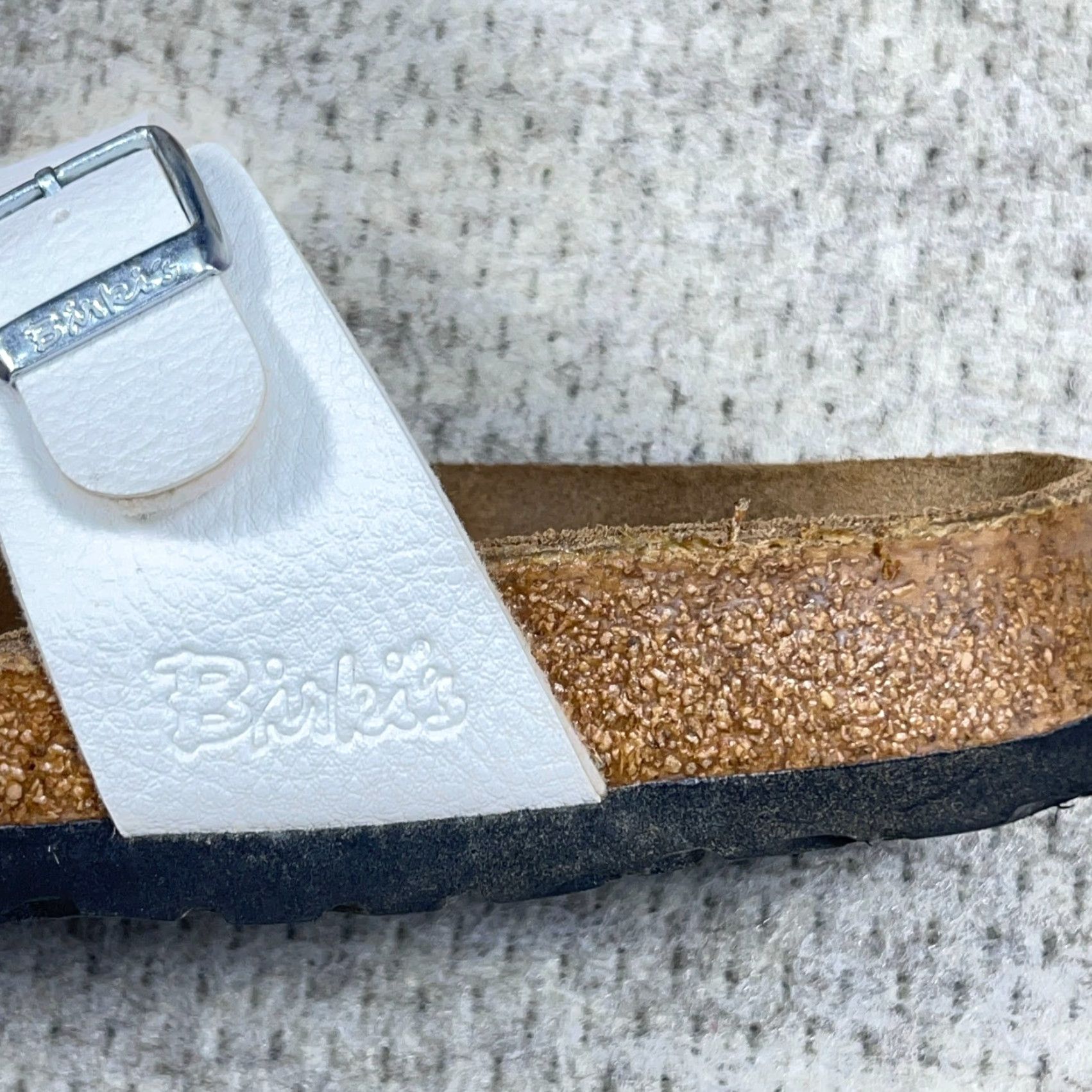 Birkenstock Birkenstock Birkis Nepal Criss Cross Sandals White 6 Womens Leather Insole Adjustable Strap Slip-On N/A Size US 6 / IT 36 - 4 Thumbnail