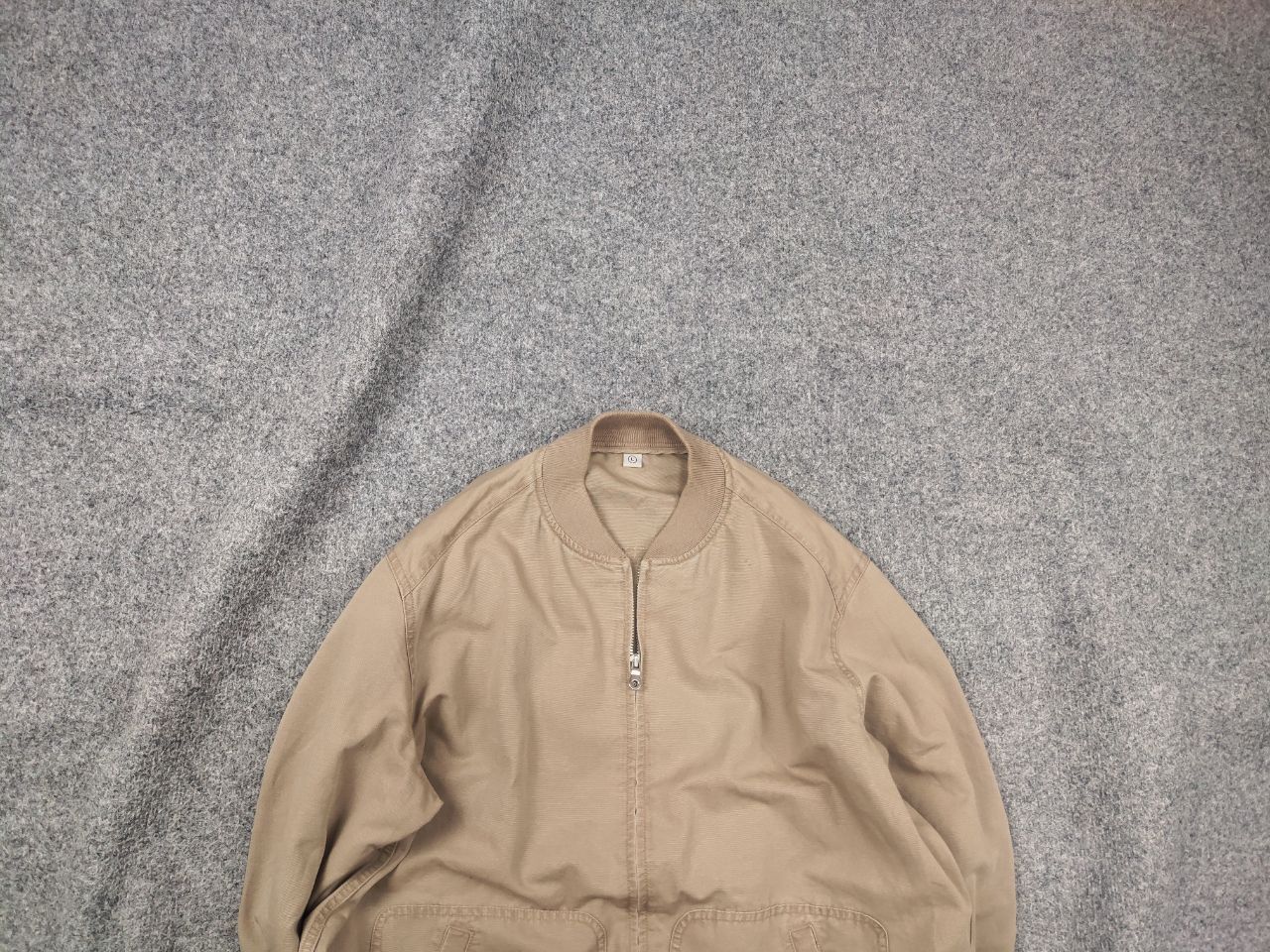 Japanese Brand Vintage Uniqlo Japan Minimalism Canvas Zip Bomber Jacket Size US L / EU 52-54 / 3 - 1 Thumbnail