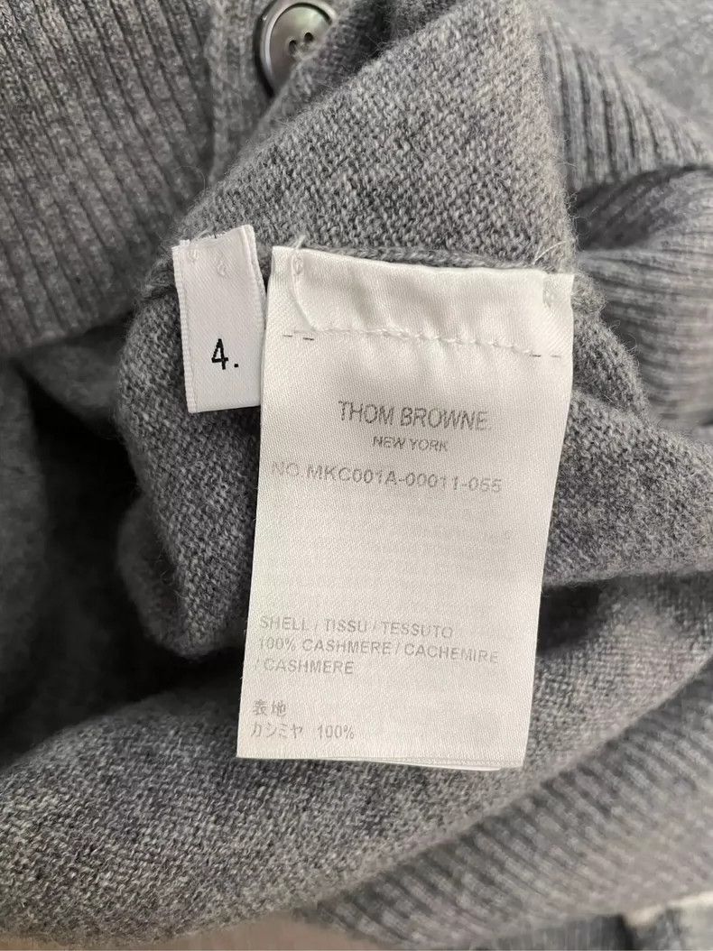 Thom Browne Thom Browne size4 Gray four stripe cashmere sweater Size US XL / EU 56 / 4 - 5 Thumbnail