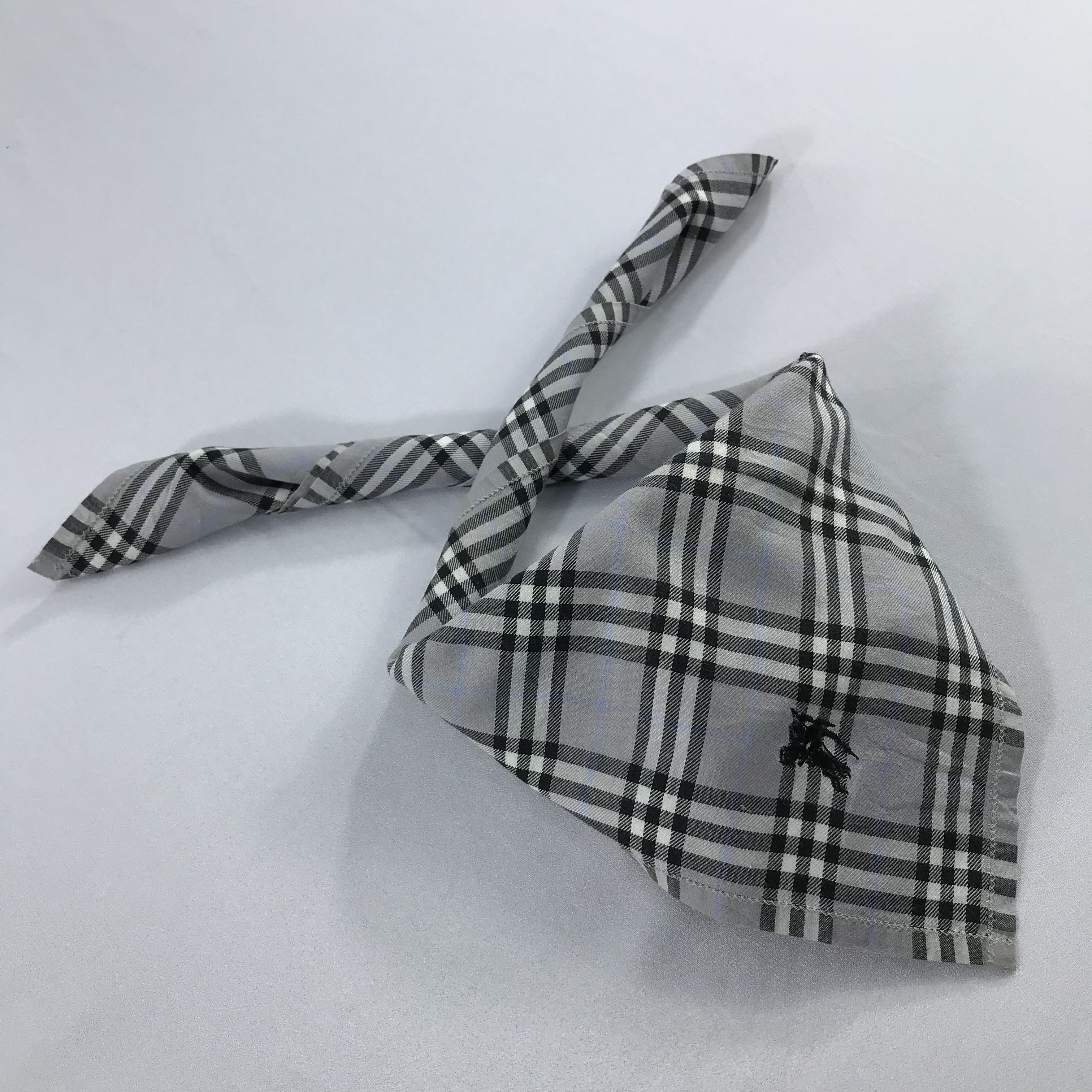 Burberry × Vintage Burberry Bandana / Handkerchief / Neckerchief - S2238 Size ONE SIZE - 4 Thumbnail