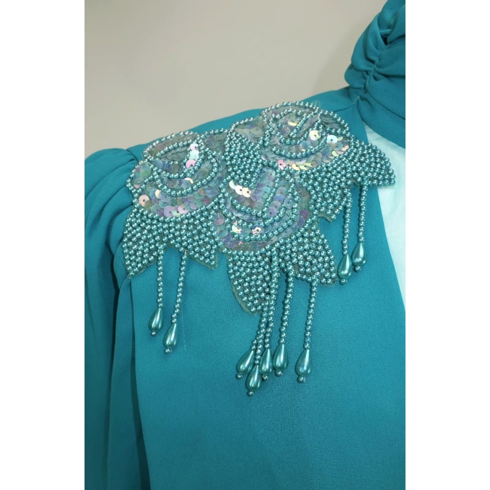 Vintage VINTAGE Patra Dress Knee Length Sequin Chiffon Organza Cape Design 80s Blue Sz 10 Womens Size L / US 10 / IT 46 - 4 Thumbnail