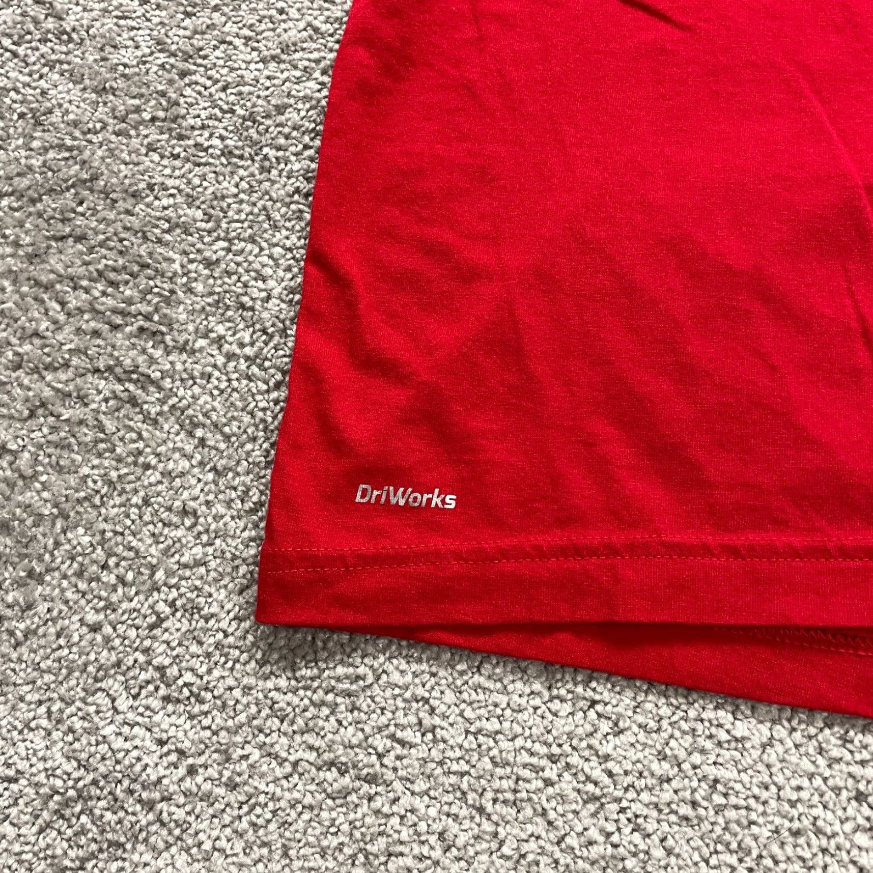 Athletic Works Athletic Works Driworks T-Shirt Mens XL Red Crew Neck Long Sleeve Tee Top Regular Fit Size US XL / EU 56 / 4 - 4 Thumbnail