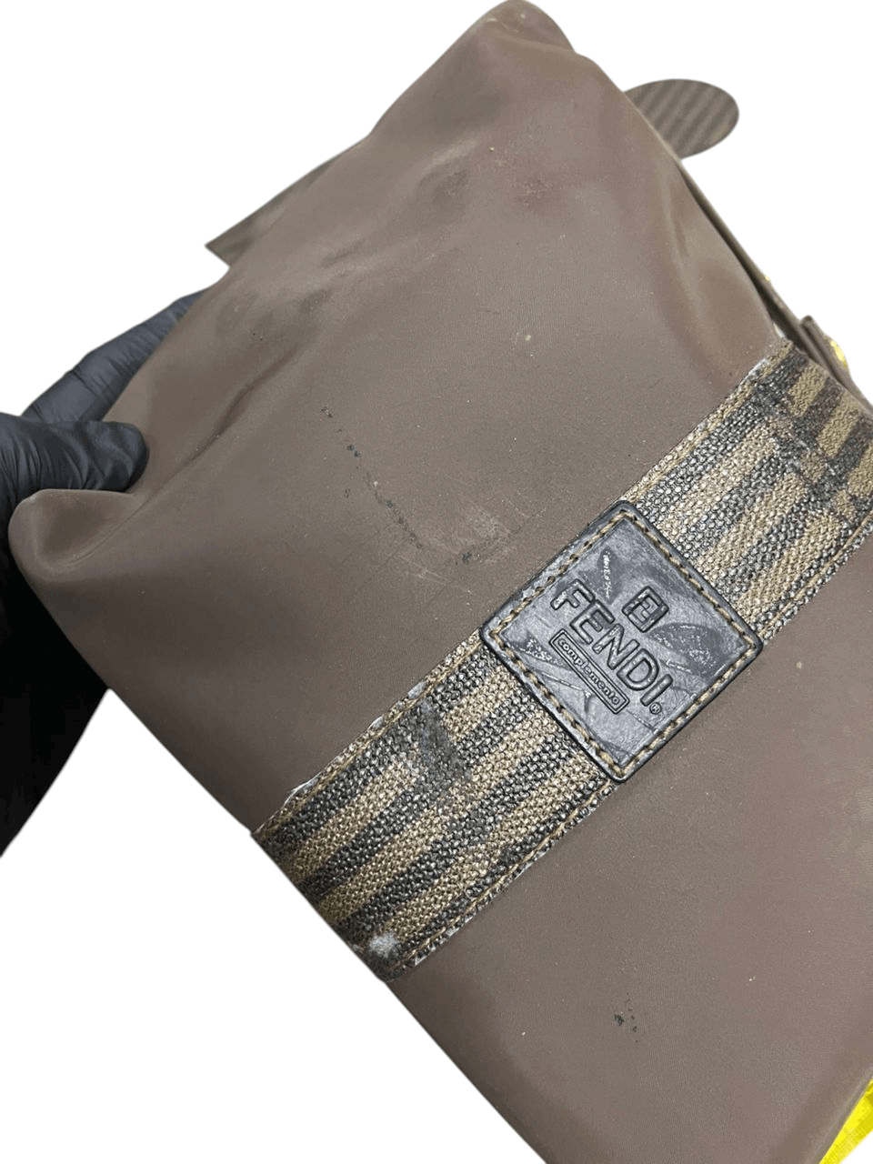 Fendi Vintage Fendi Make Up Bag Size ONE SIZE - 10 Thumbnail