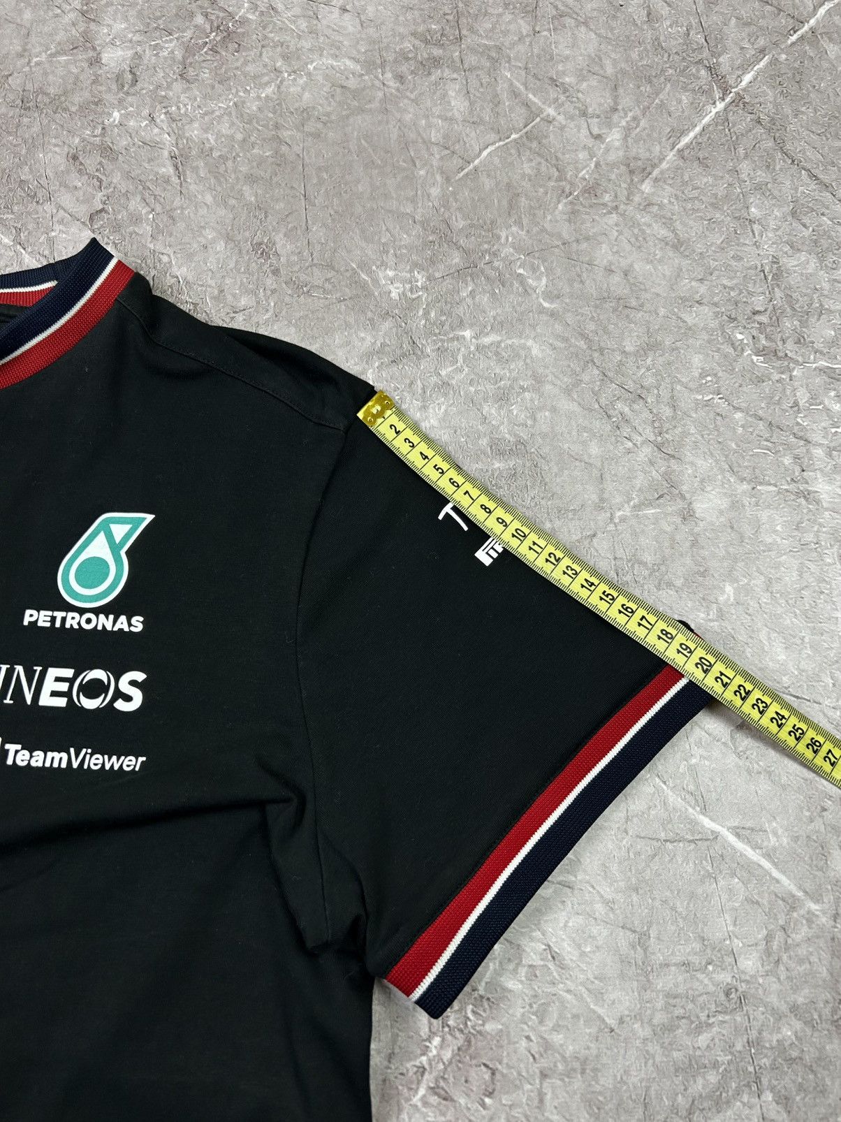 Mercedes-Benz Mercedes Benz Racing T-Shirt Size US XL / EU 56 / 4 - 15 Thumbnail