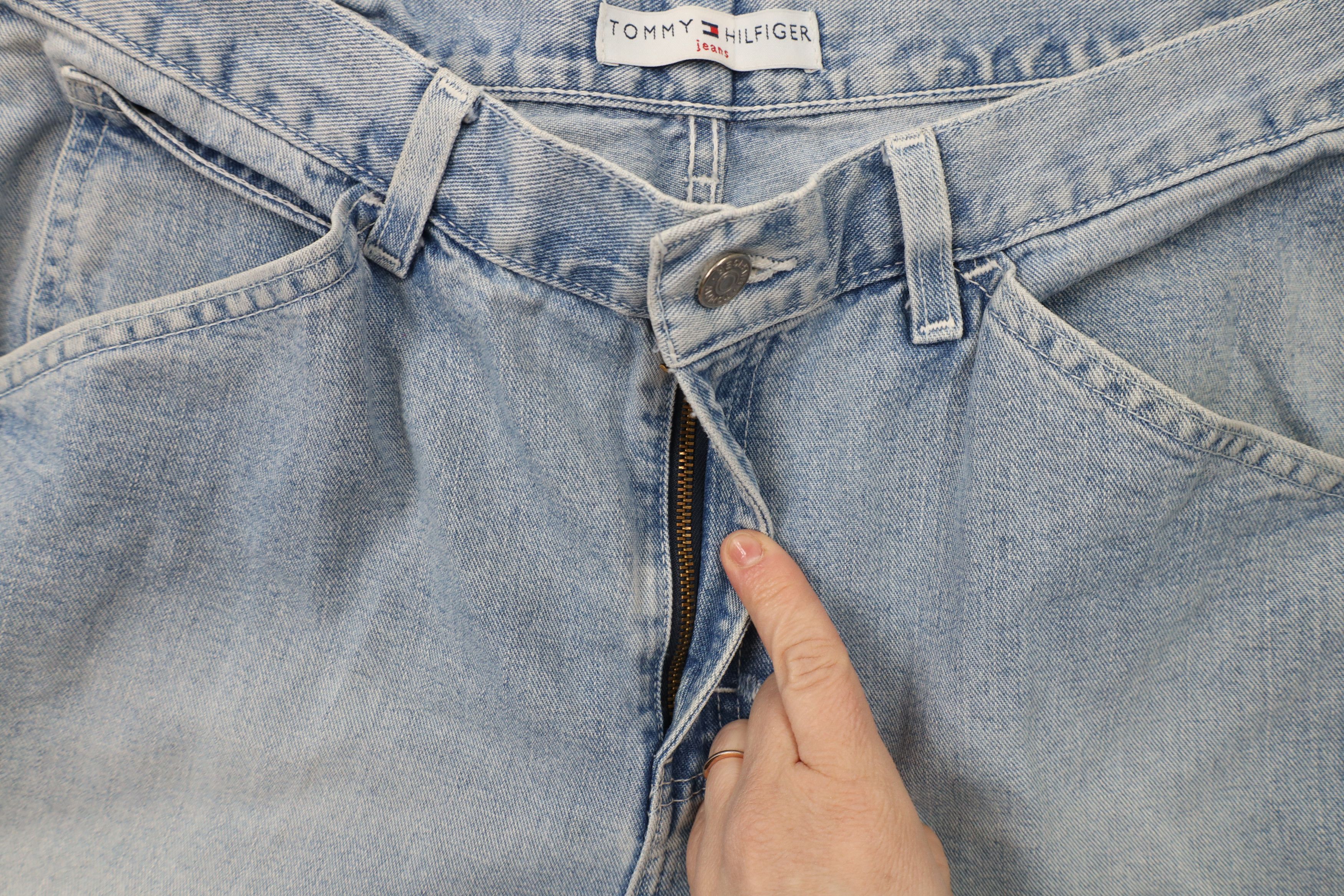 Tommy Hilfiger × Vintage Vintage 90s Y2K Tommy Hilfiger Baggy Wide Leg Dungaree Jeans Size 36" / US 14 / IT 50 - 6 Thumbnail