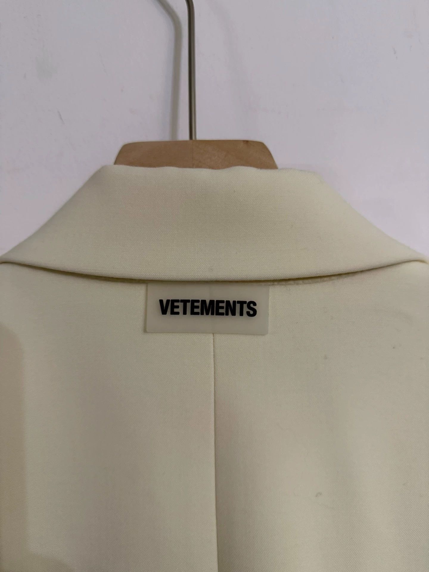 Vetements De Sport By Wim Neels Vetements runway coat Size US S / EU 44-46 / 1 - 3 Thumbnail