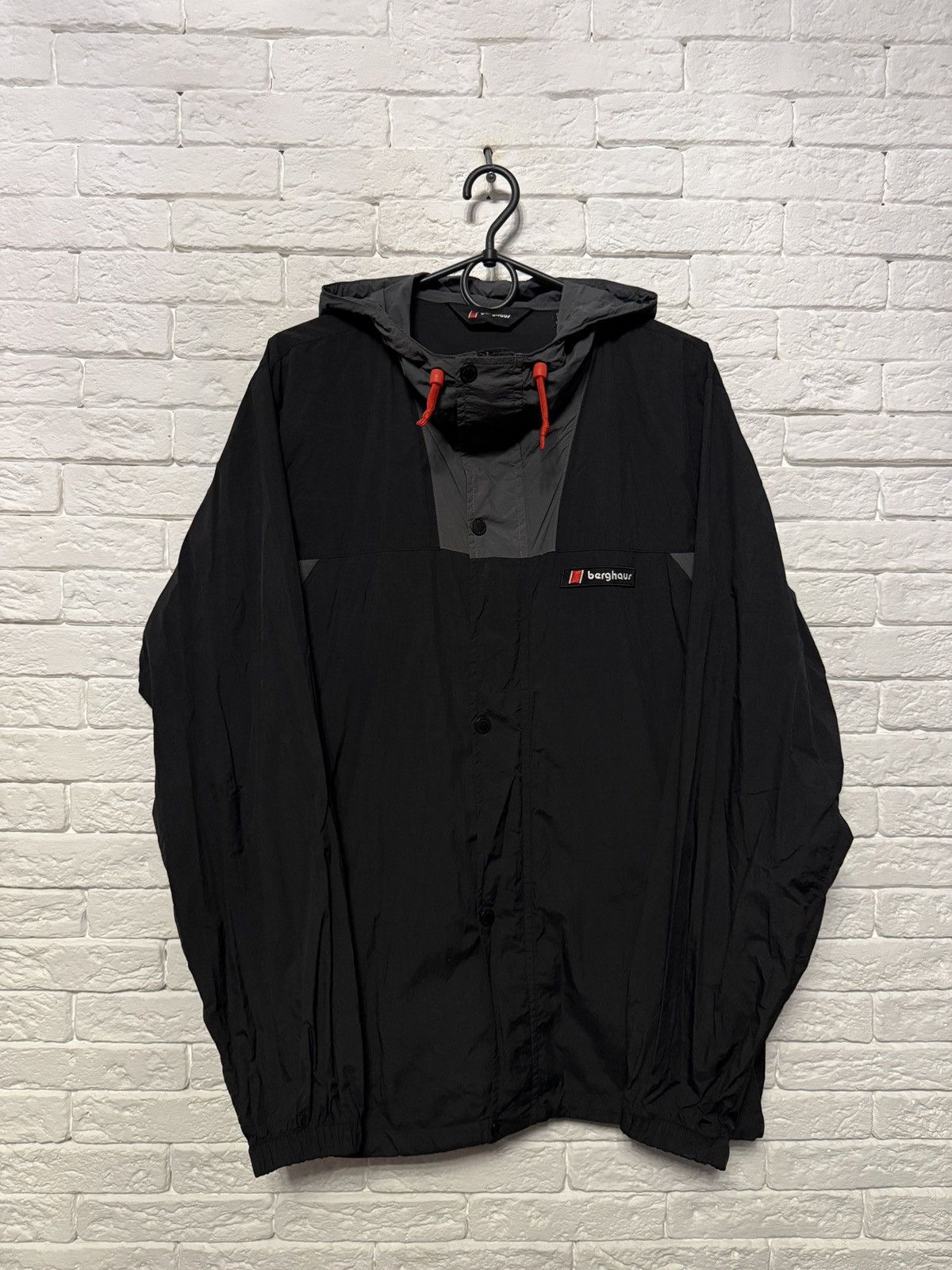 Berghaus Berghaus Light Windbraker Jacket Sz L Size US L / EU 52-54 / 3 - 1 Thumbnail