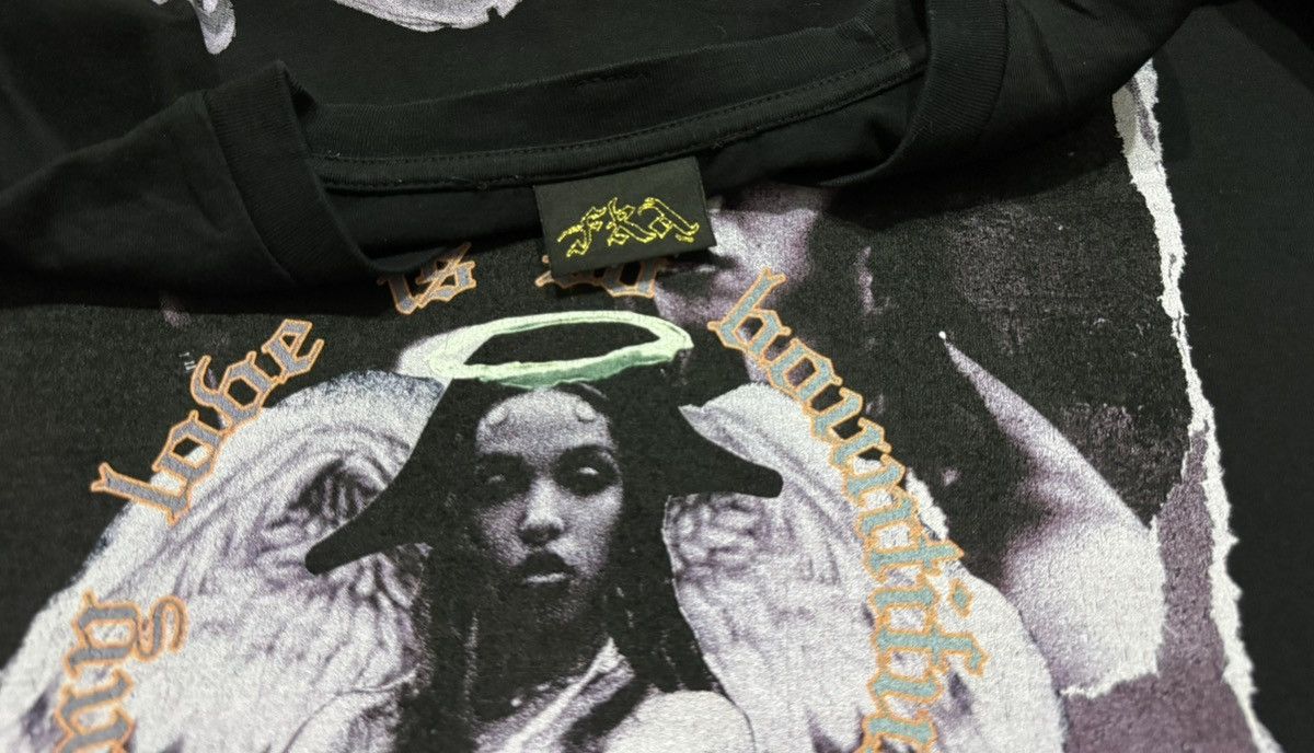 Band Tees FKA Twigs Magdalene Holy Terrain Size US L / EU 52-54 / 3 - 3 Thumbnail