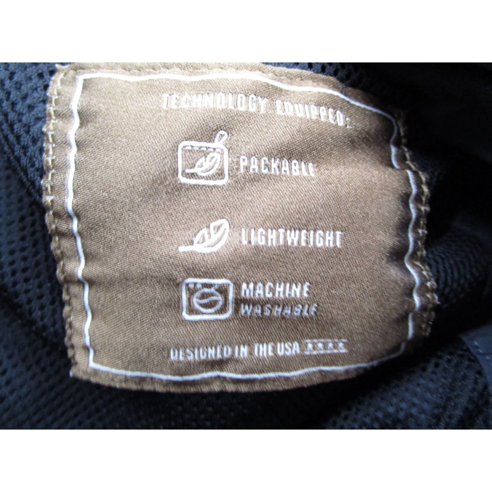 Ariat Ariat Windbreaker Jacket Men Small Gray IDEAL Full Zip Packable Pockets Regular Style Logo Zip Pocket City Outdoor Golf Hiking Walking Size US S / EU 44-46 / 1 - 4 Thumbnail