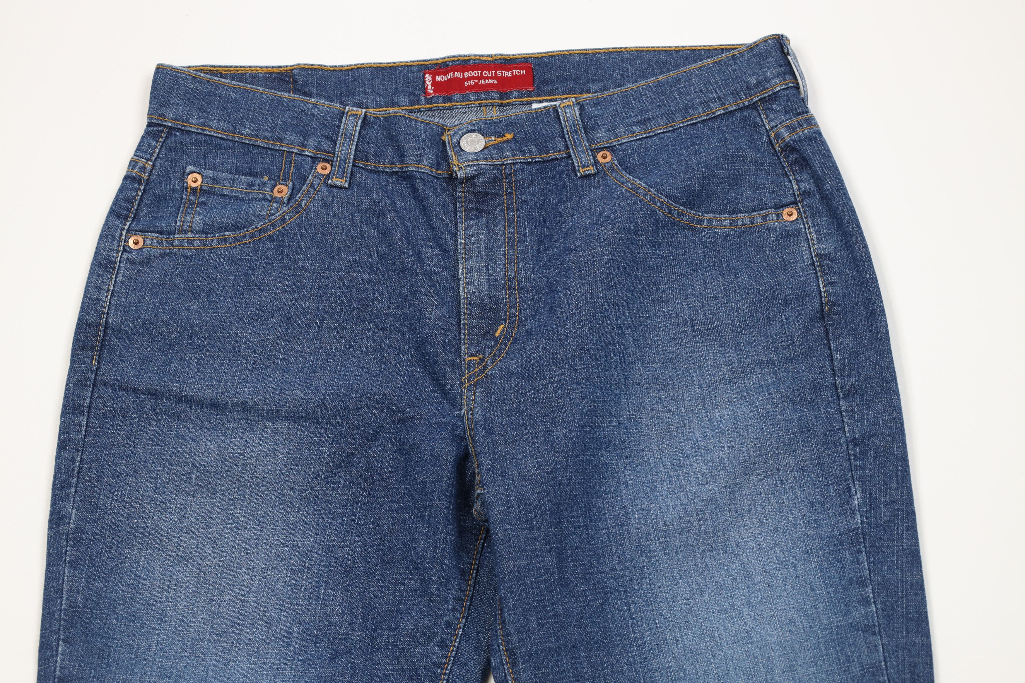 Levi's Vintage Y2K 2004 Levis 515 Flared Wide Leg Boot Cut Jeans Size 34" / US 12 / IT 48 - 2 Thumbnail