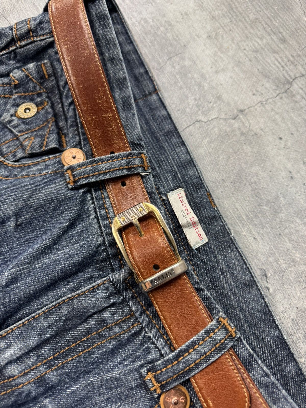 Bally Bally Genuine Leather Nrown Belt Made in Italy Size ONE SIZE - 2 Thumbnail