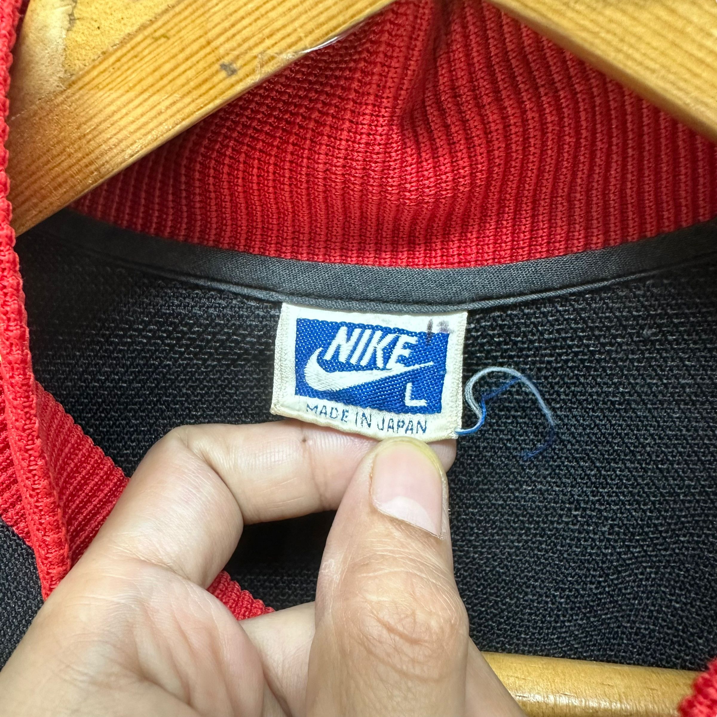 Nike NIKE STRETCH WOVEN ROCKY TRACK JACKET #8559-014 Size US L / EU 52-54 / 3 - 8 Thumbnail