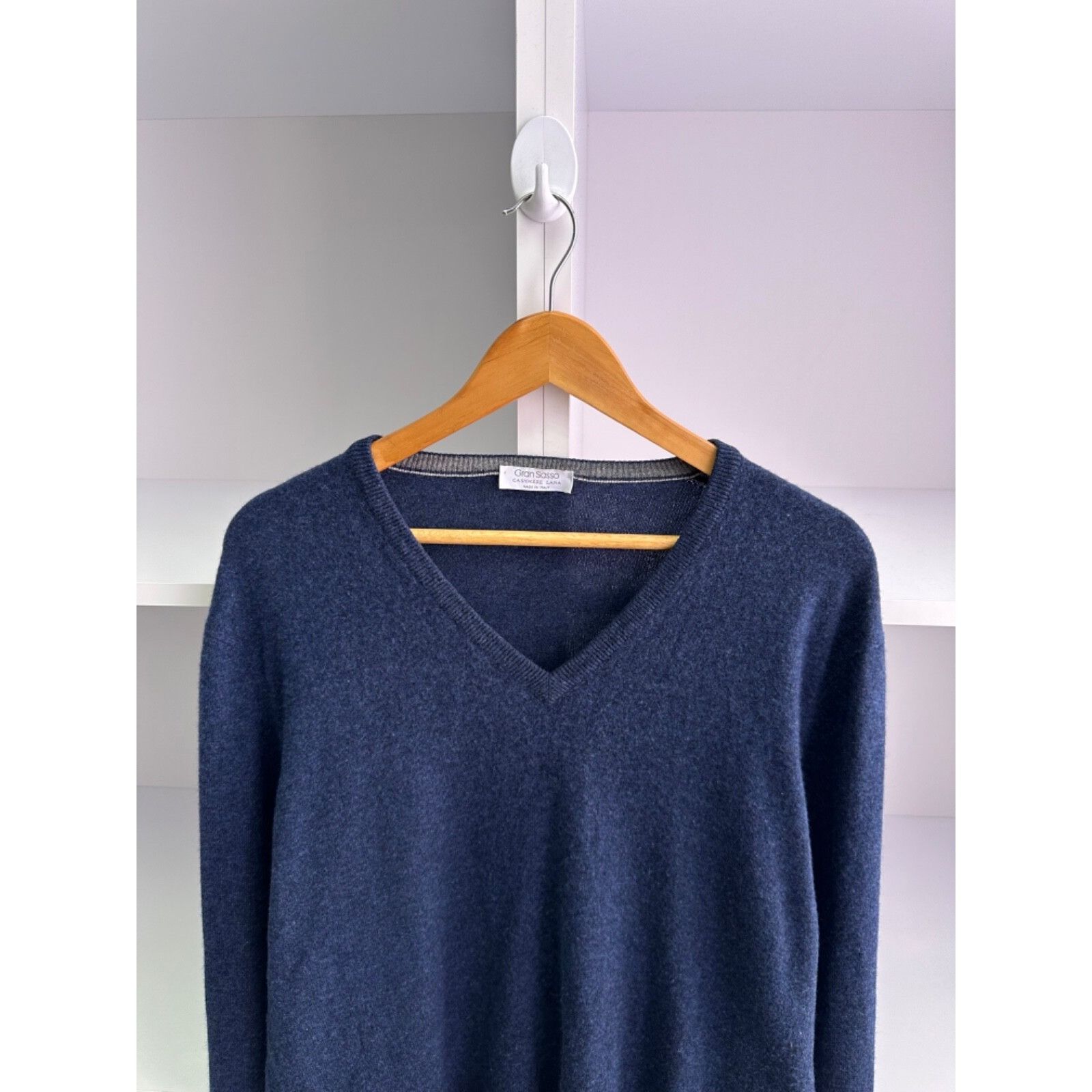 Gran Sasso VTG Gran Sasso Lana Wool V Neck Navy Sweater Size US XL / EU 56 / 4 - 3 Thumbnail