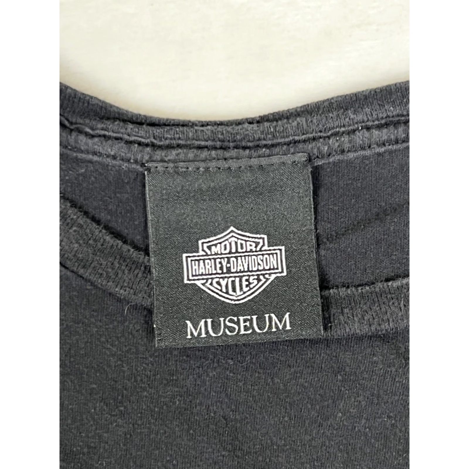 Harley Davidson Harley-Davidson Museum T-Shirt 2XL Milwaukee Wisconsin Black Cotton Knit Logo Short Sleeve Crew Neck Men Regular Vintage No (if allowed) Size US XXL / EU 58 / 5 - 5 Thumbnail