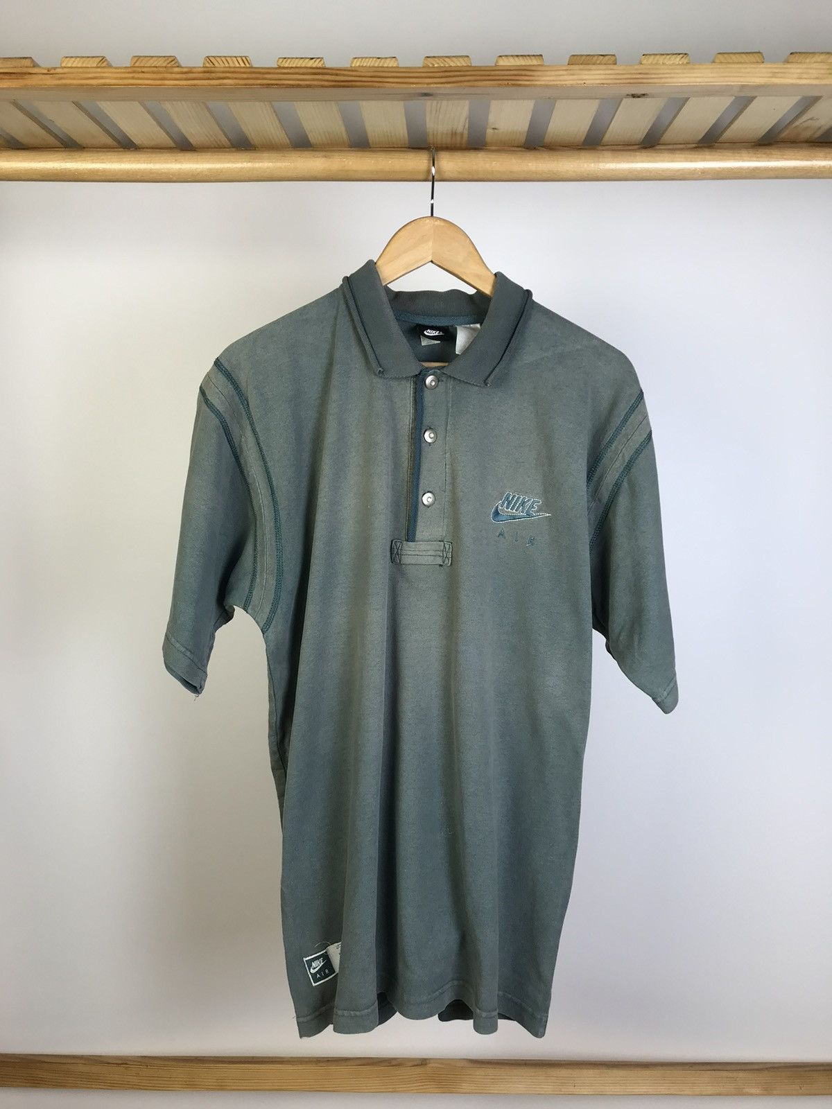 Nike Vintage NIKE AIR Collared Polos Shirt Faded Green Medium Size US M / EU 48-50 / 2 - 1 Thumbnail