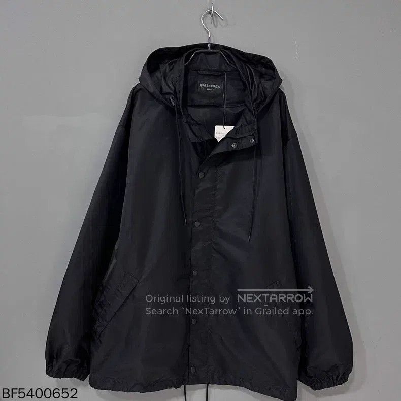 Balenciaga Balenciaga Logo letter print sun protection hooded jacket Size US S / EU 44-46 / 1 - 1 Thumbnail
