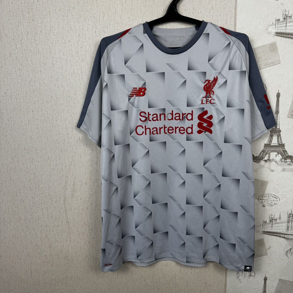 New Balance New Balance Liverpool Jersey 2018/19 Thrid Kit Football 2XL Size US XXL / EU 58 / 5 - 5 Thumbnail