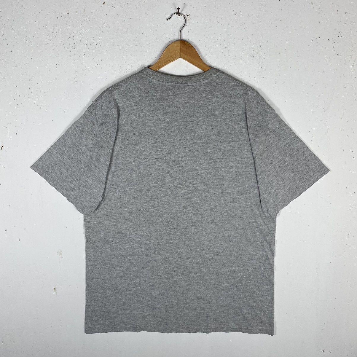 Freshjive × Vintage Vintage 00's FRESHJIVE Fearless Skate Streetwear Graphic Tee Size US XL / EU 56 / 4 - 7 Thumbnail