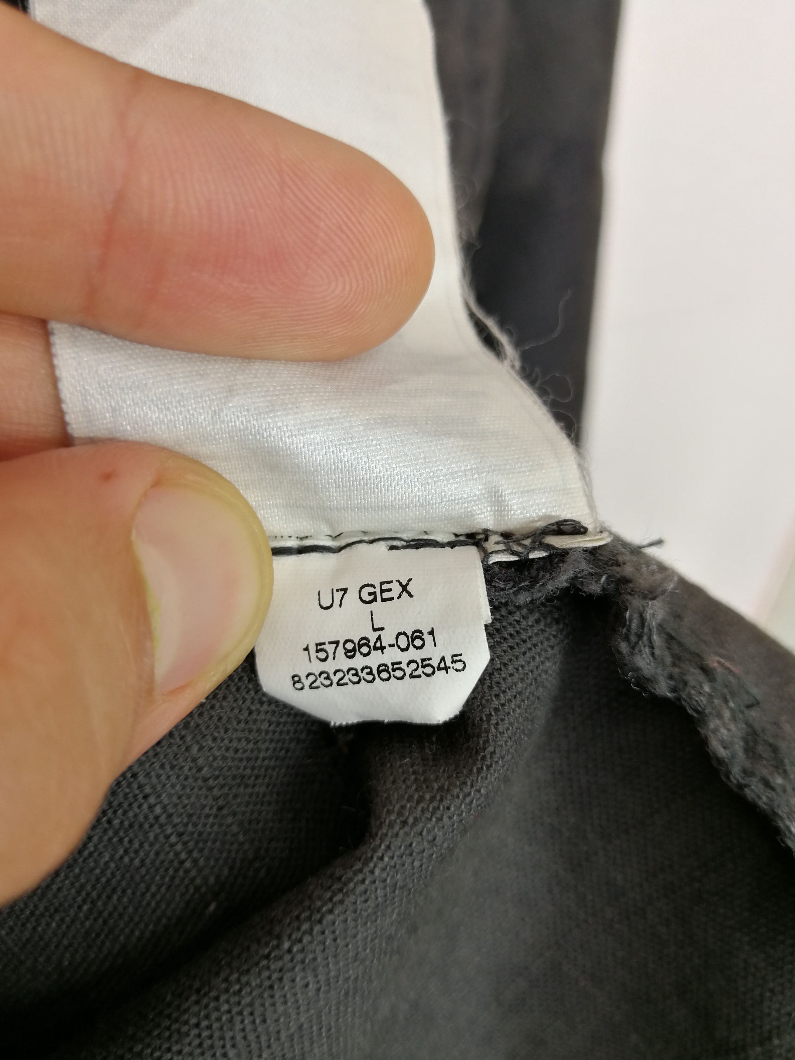 Nike ACG Nike Acg Jacket Camo Black & Grey Geometric Size US L / EU 52-54 / 3 - 23 Thumbnail